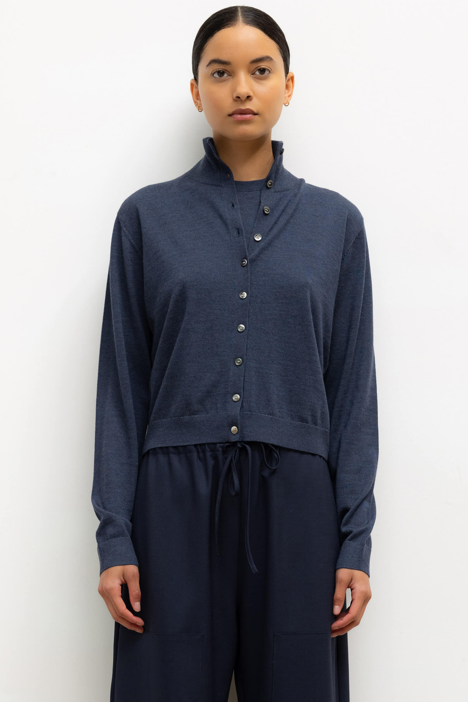 #color_marine-melange