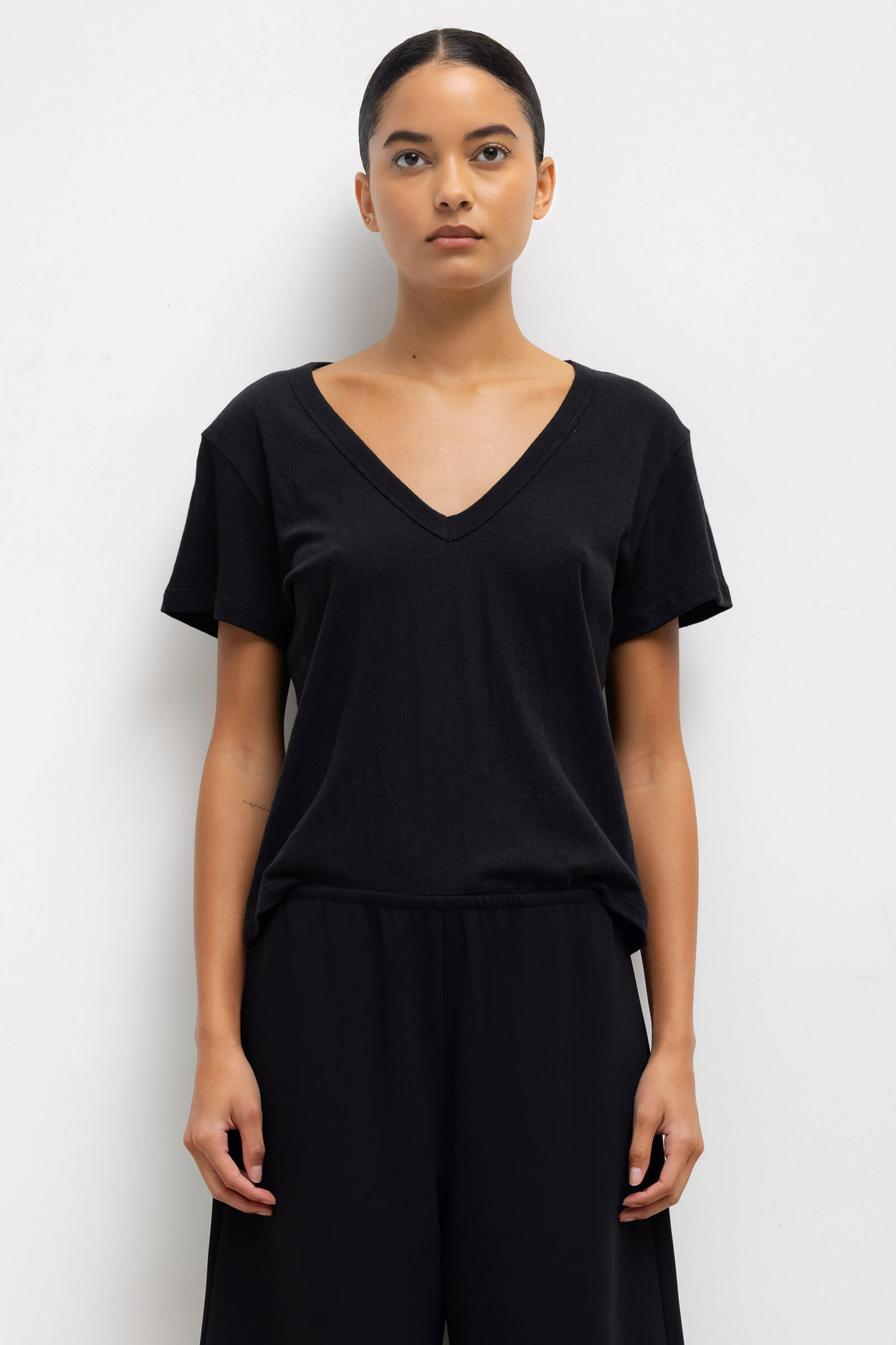 Laura V Neck Tee