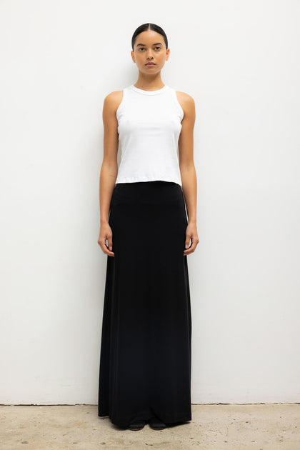 パンツ LOW CLASSIC : 25SS / PAPER STRAIGHT-FIT PANTS (2COLORS) Faux Leather Wide Leg Pant | Commando®