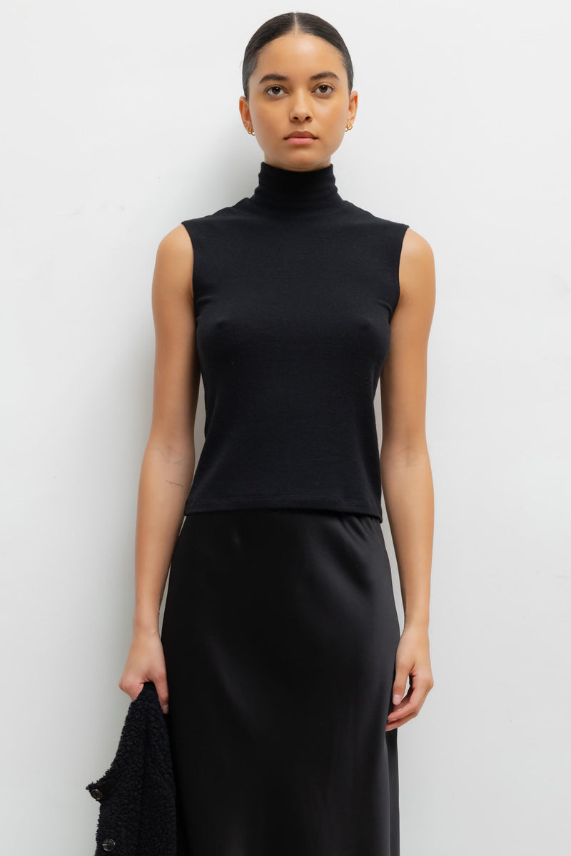 LESET Lauren Sleeveless Turtleneck in Black in Jersey