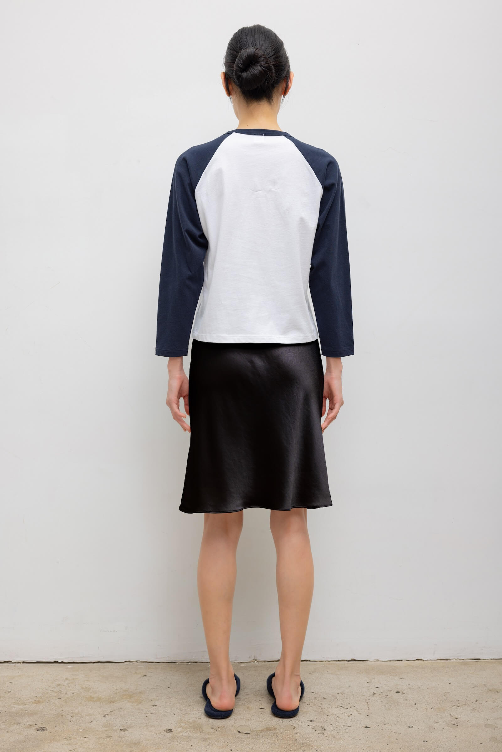 #color_white-midnight