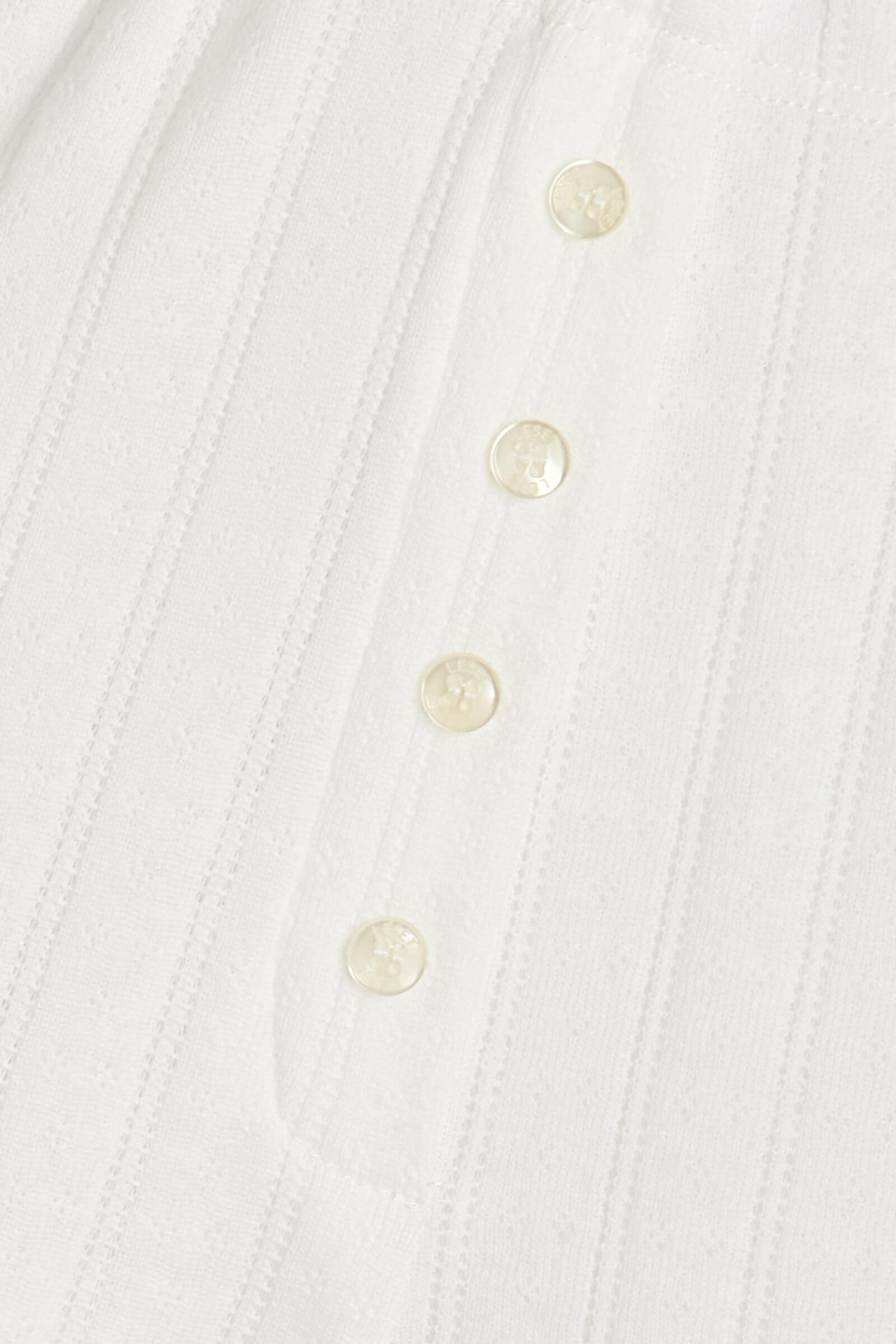 #color_white