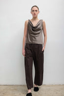 #color_taupe