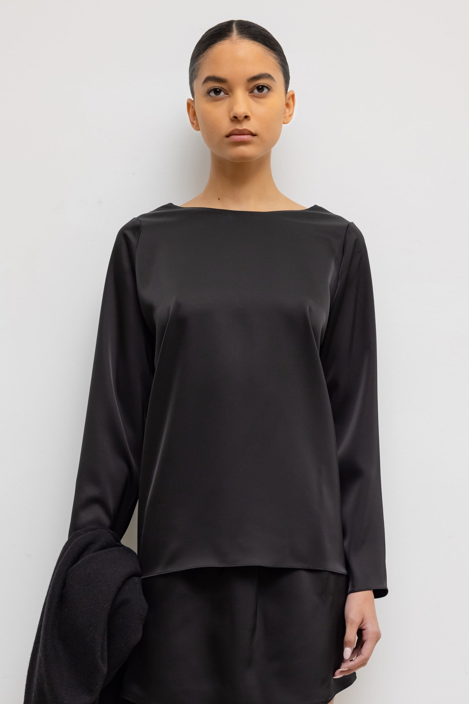 Barb Tie Open Back Long Sleeve