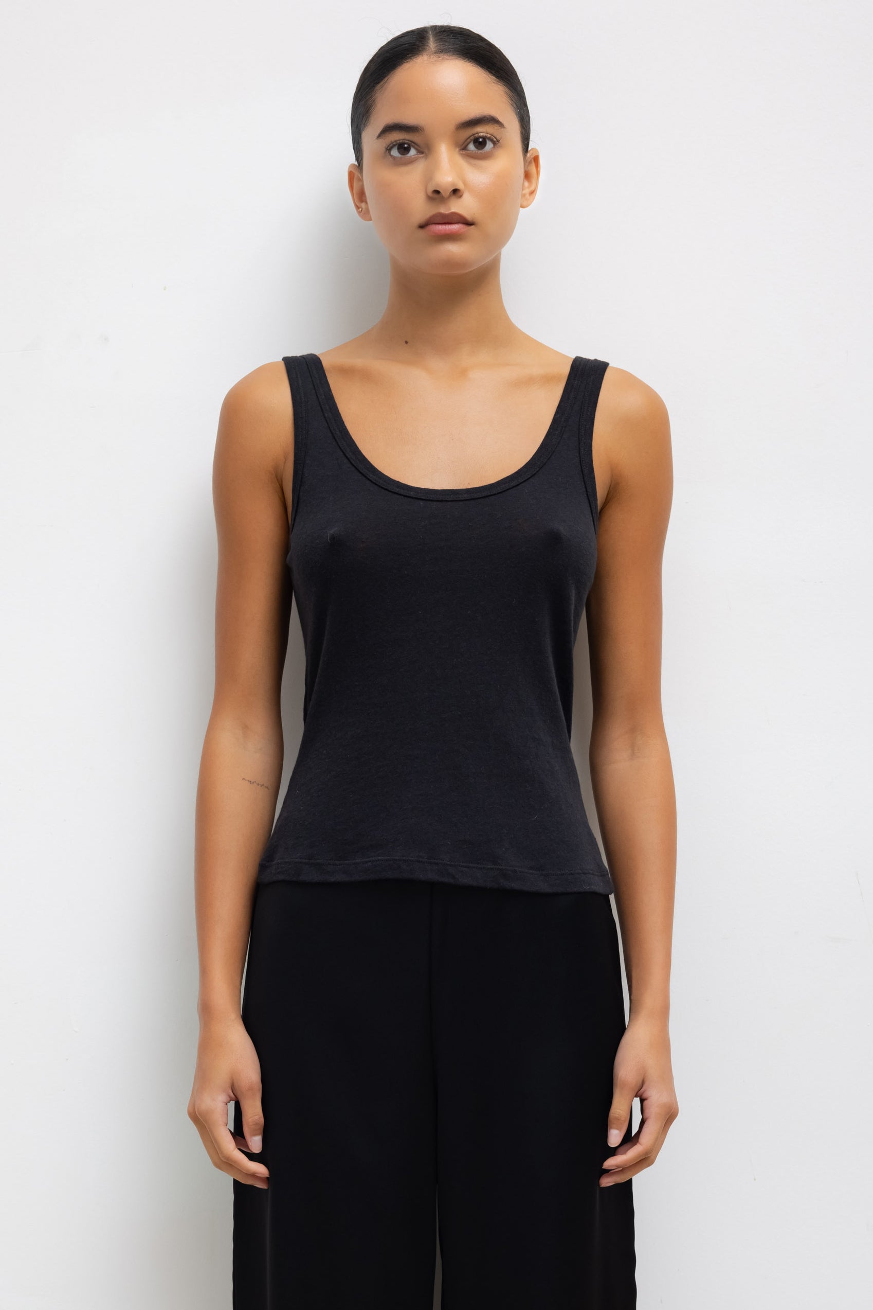 Laura Scoop Neck Tank