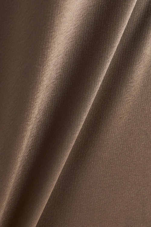 #color_taupe