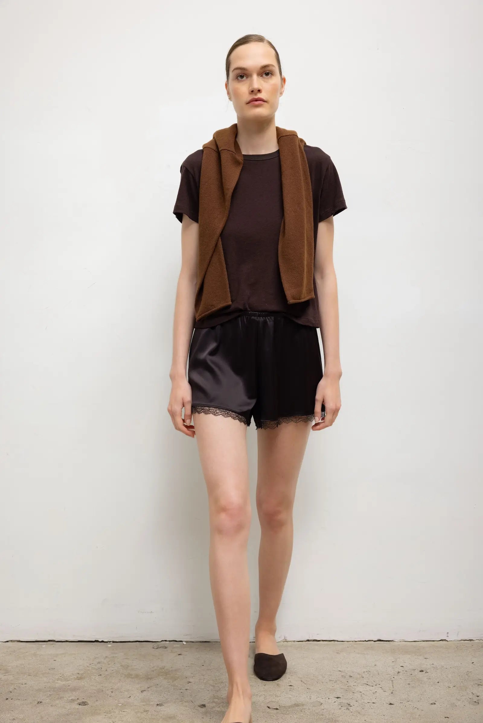 Barb Lace Short