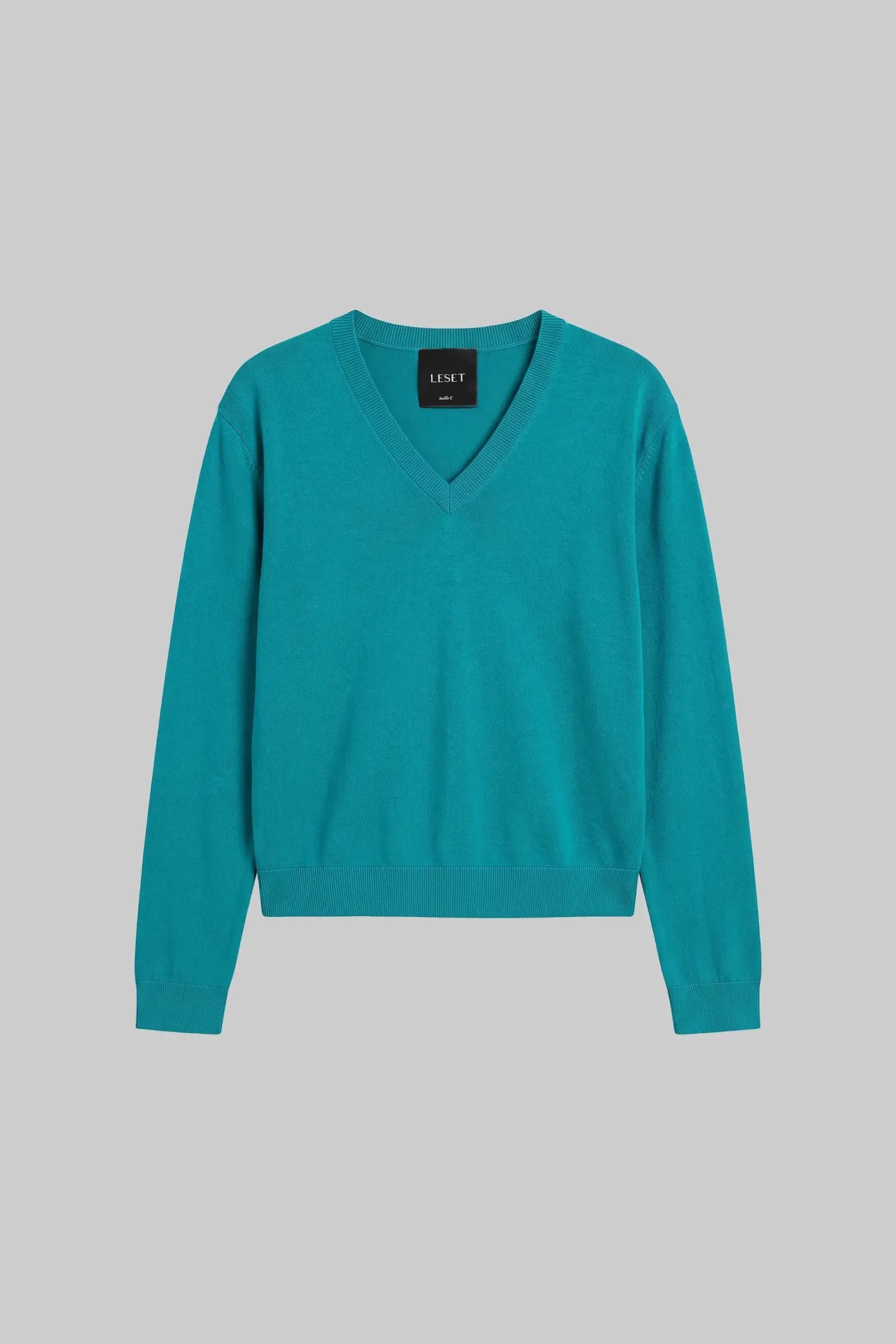 James Classic V Neck