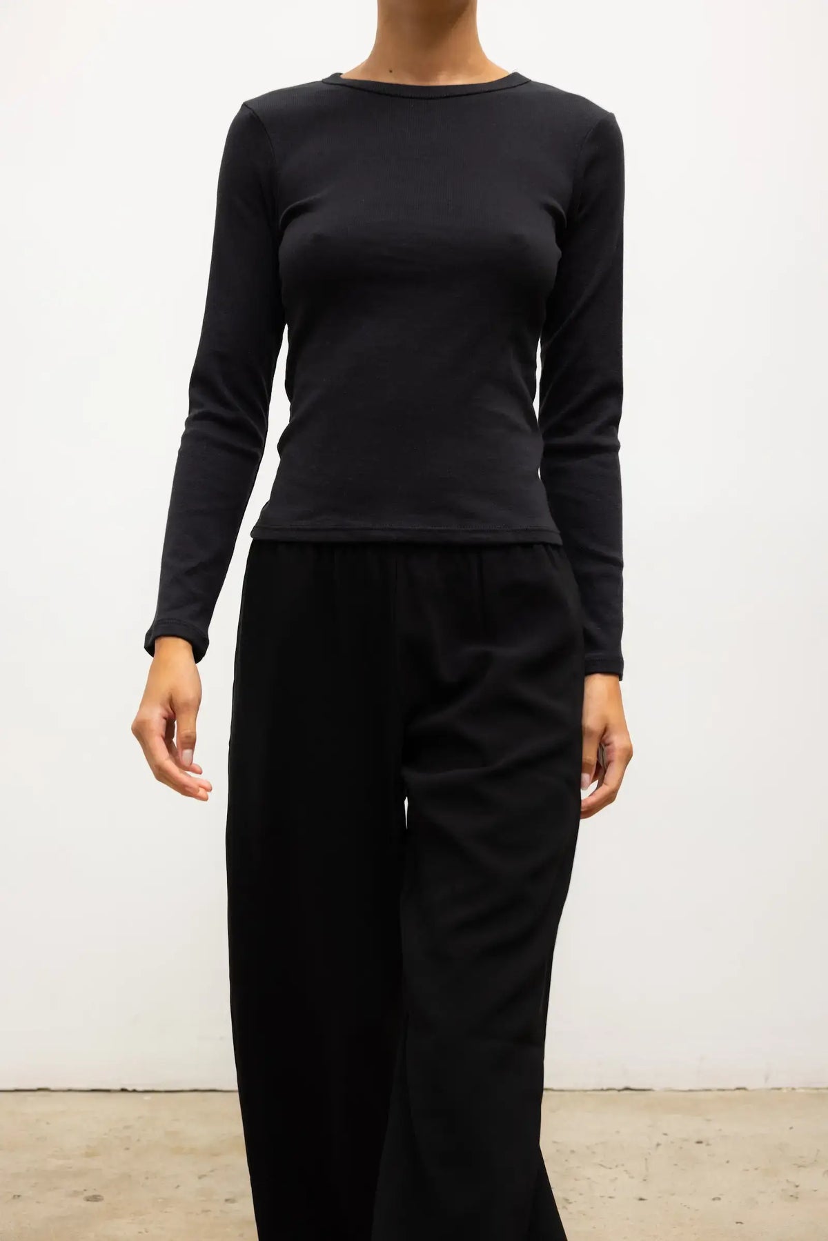 Arielle Pocket Pant - Black - Image 4