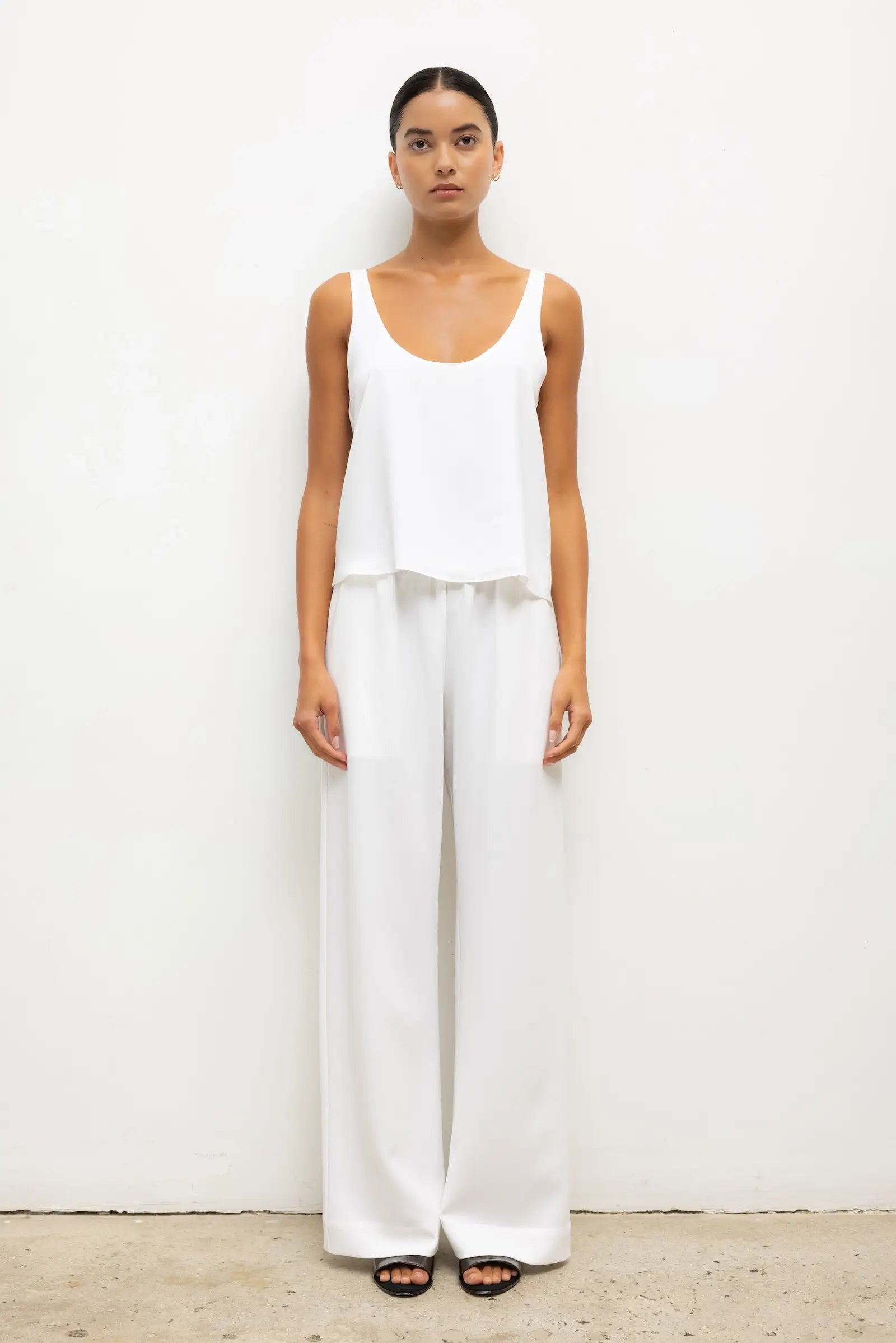 Ari Scoop Tank