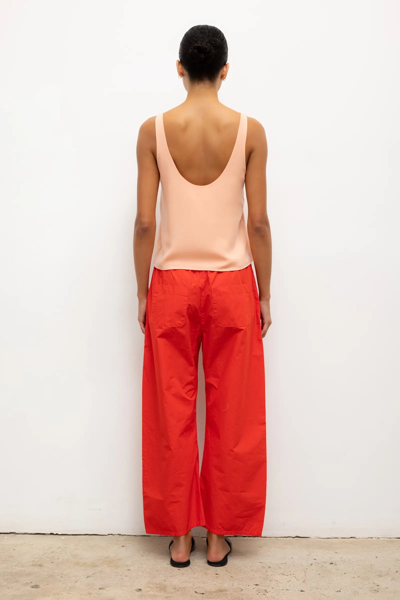 Ari Scoop Tank