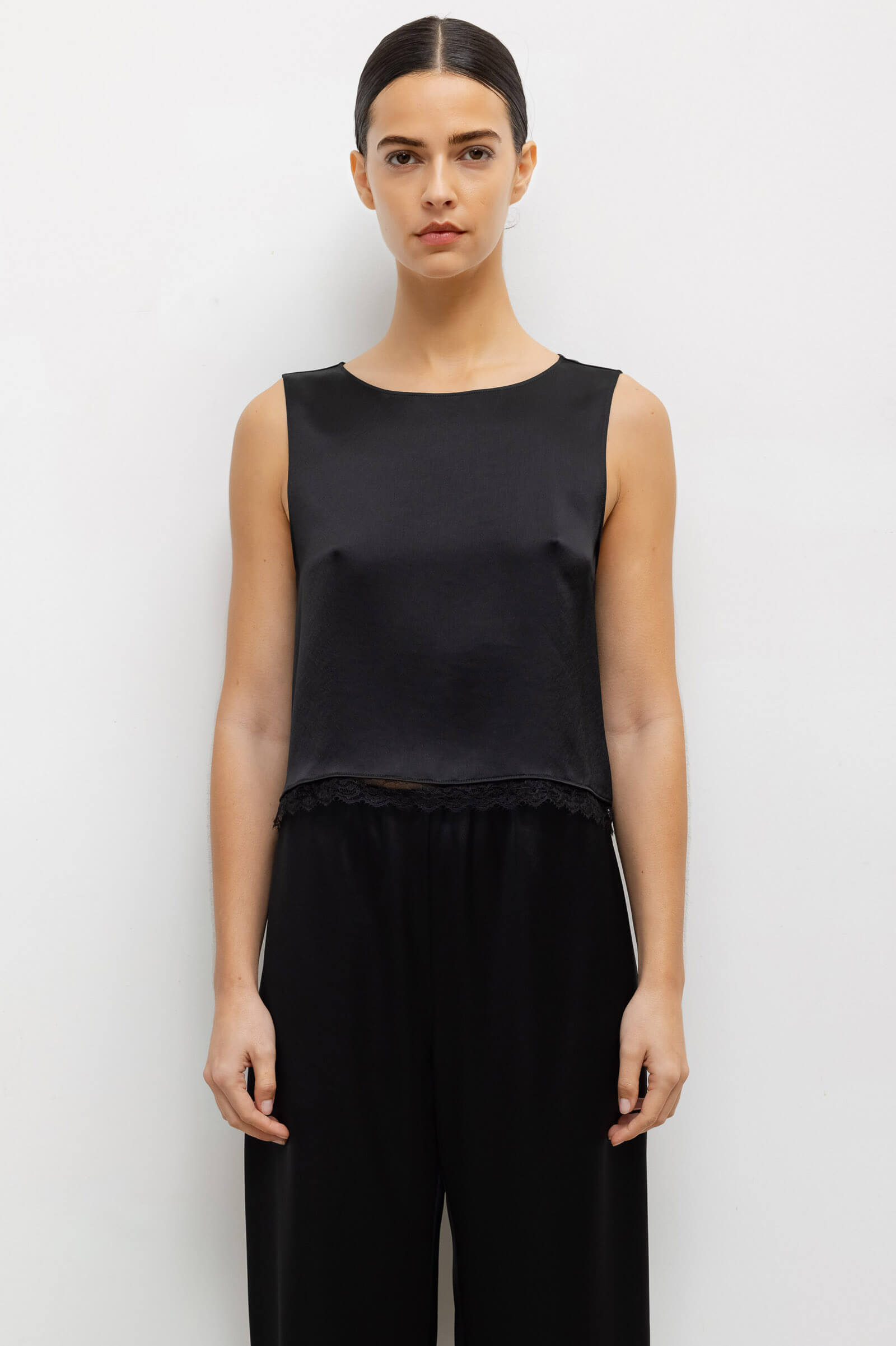 Barb Lace Crop Sleeveless Crew
