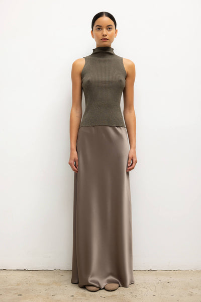 #color_taupe
