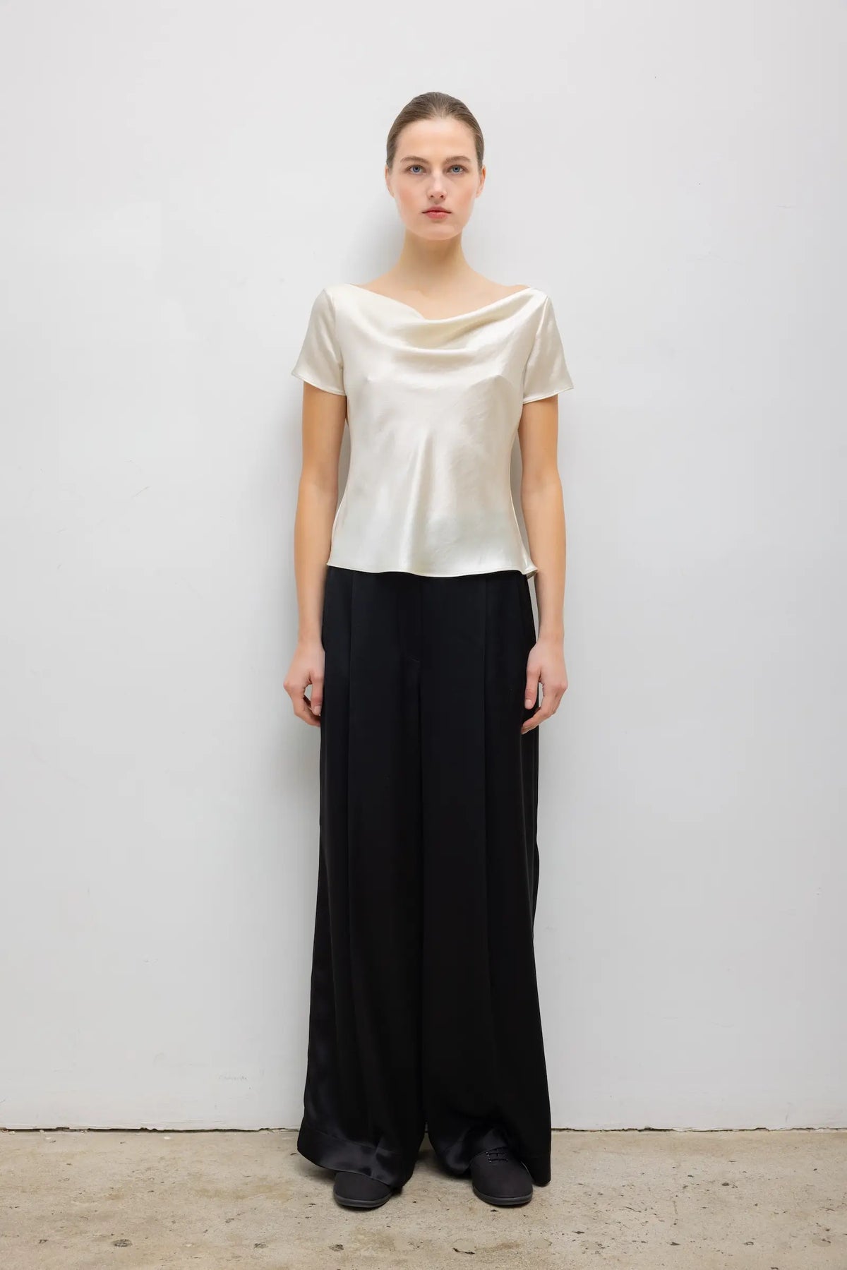 Barb Draped Neck Cap Sleeve - Creme - Image 4