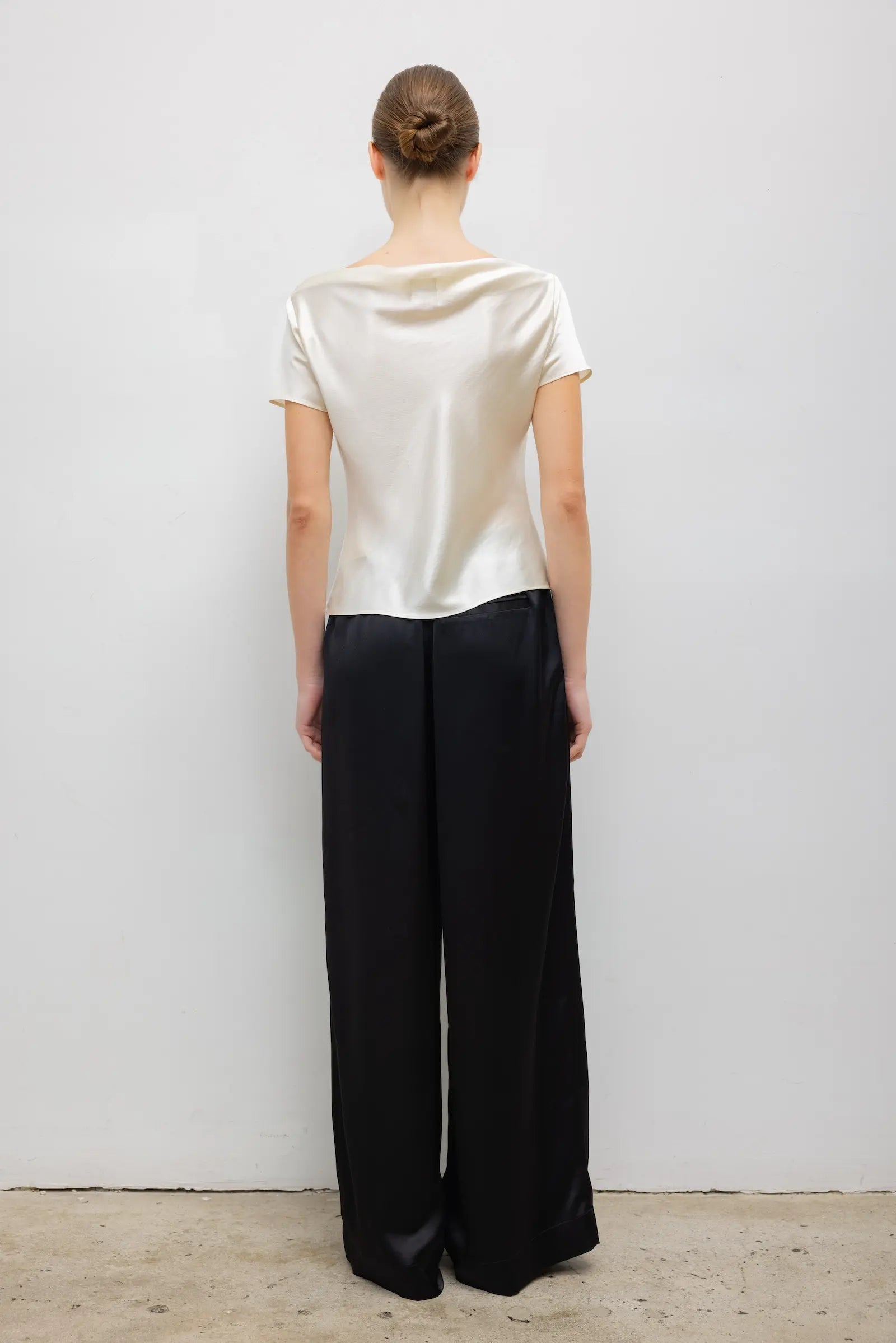 Barb Draped Neck Cap Sleeve - Creme - Image 6