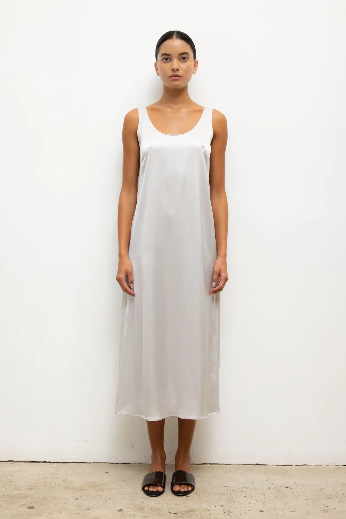 Barb Scoop Midi Dress