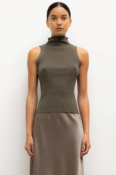 LESET_BLAKE_BLAKERIBSLEEVELESS