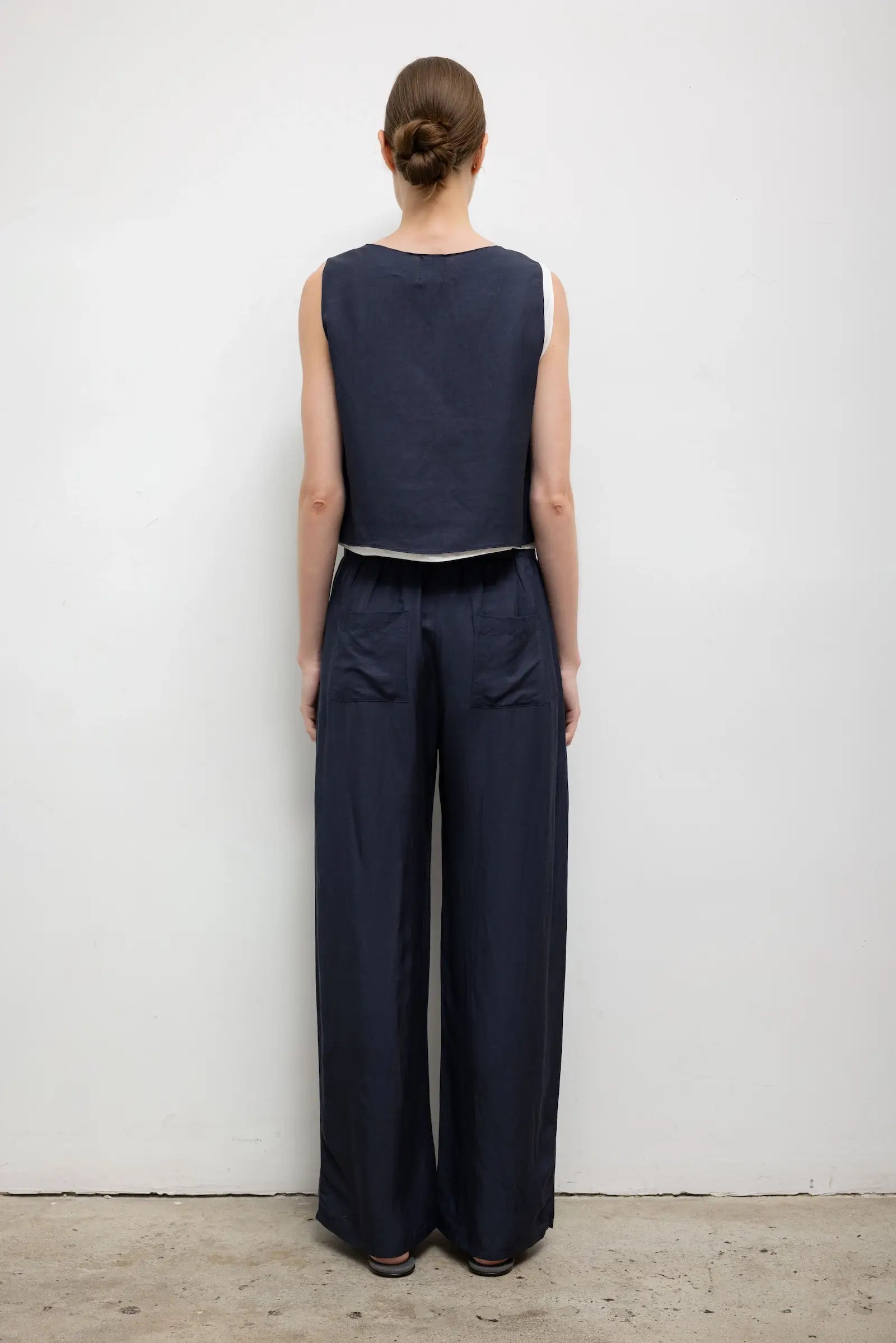 Daniel Crop Sleeveless Crew