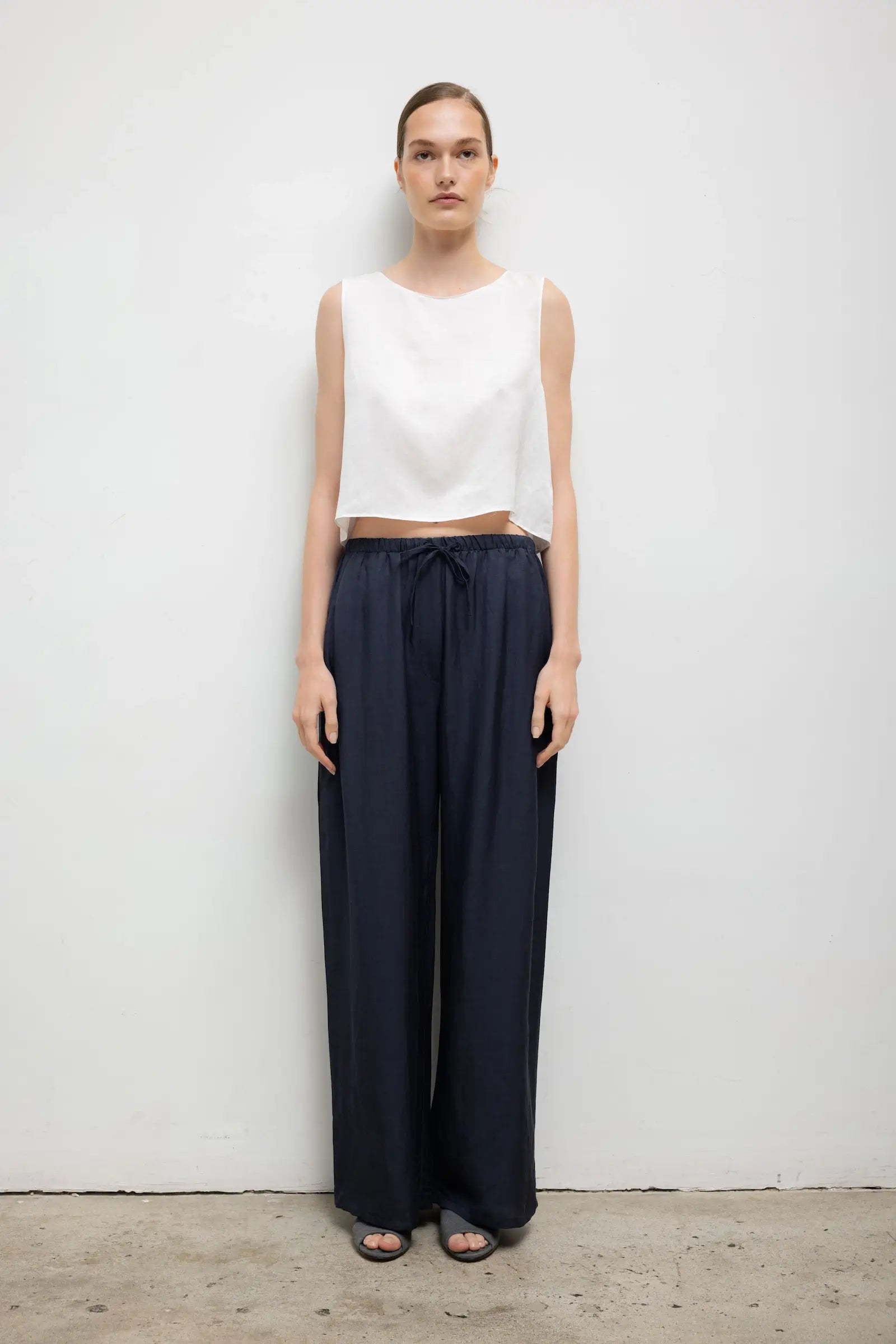 Daniel Crop Sleeveless Crew