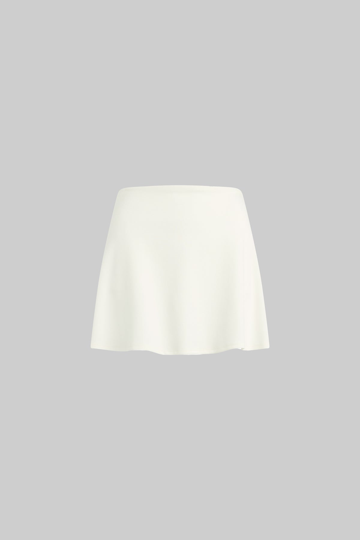 https://leset.com/cdn/shop/files/LESET_HSPF24_RIO-SKORT_NATURAL_FLAT_1800x1800.jpg?v=1741650077