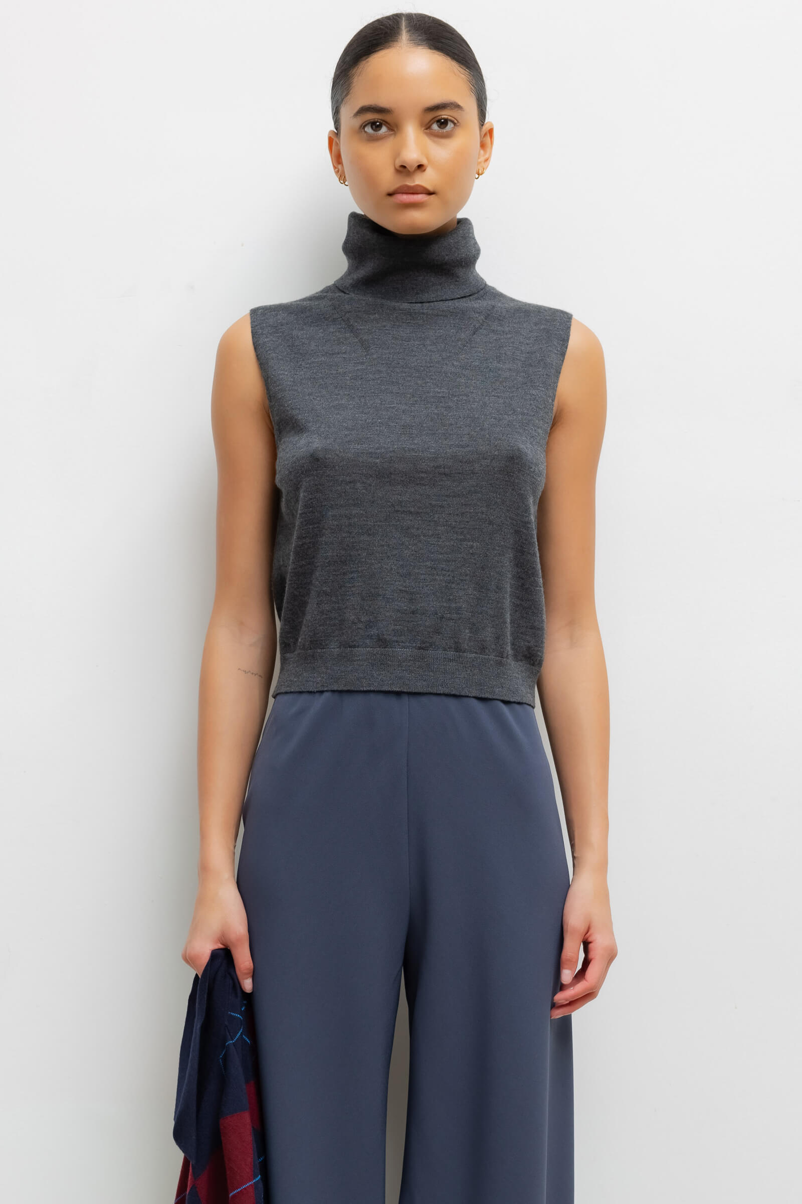 James Sleeveless Turtleneck