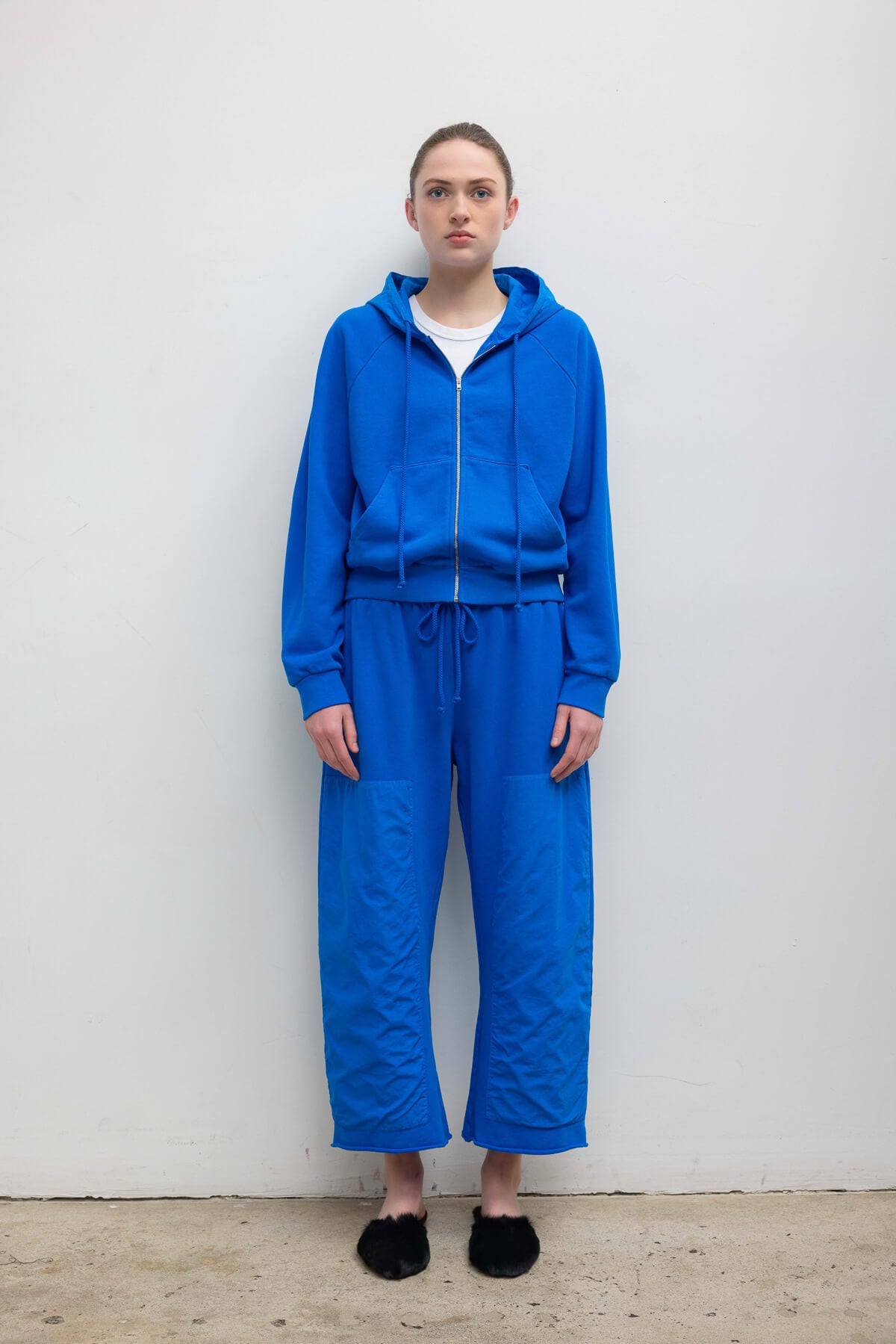 #color_leset-blue