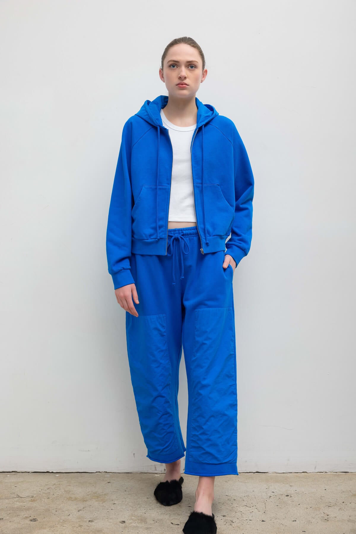 #color_leset-blue