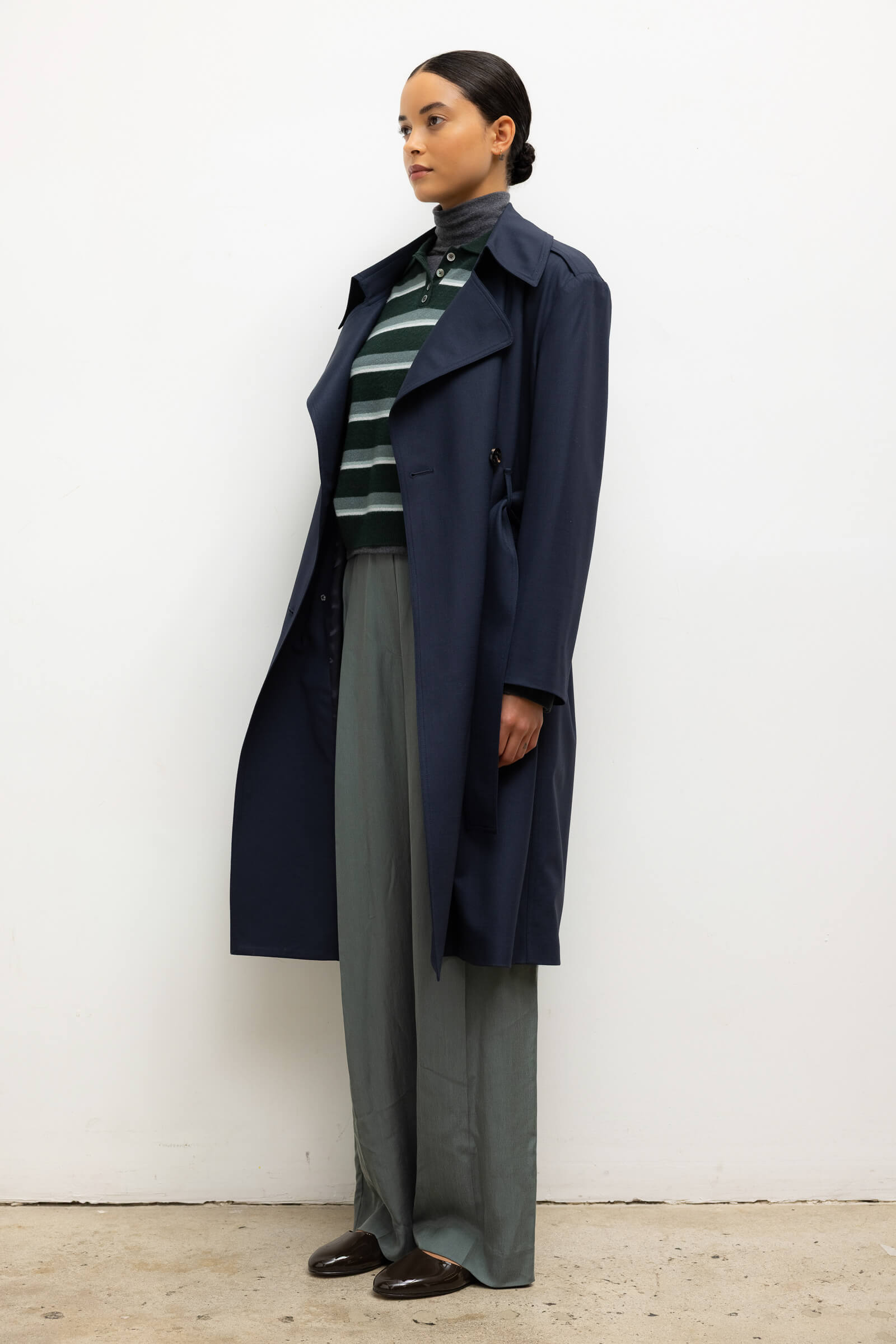 #color_navy