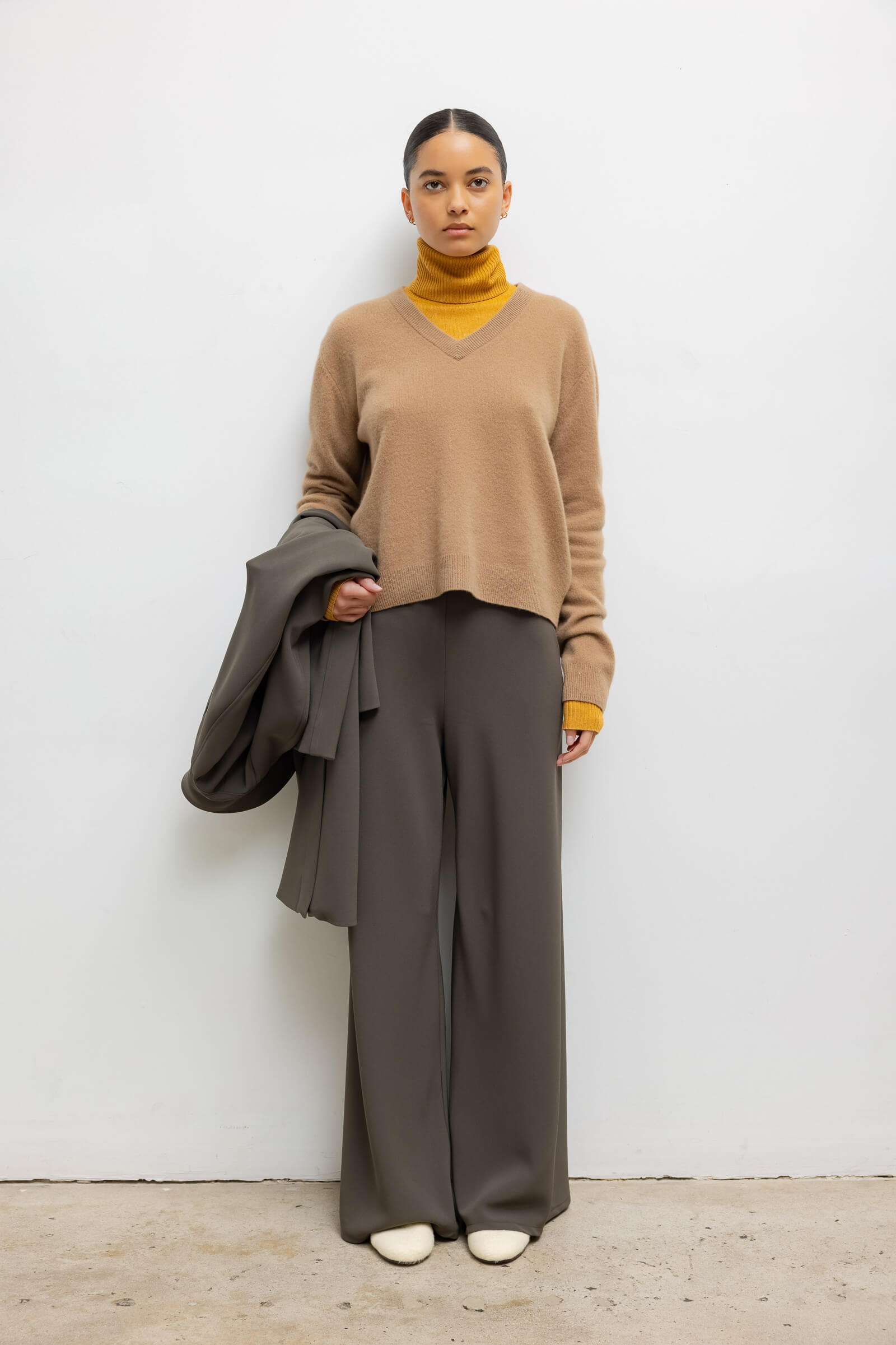 Jesse V Neck Pullover-2