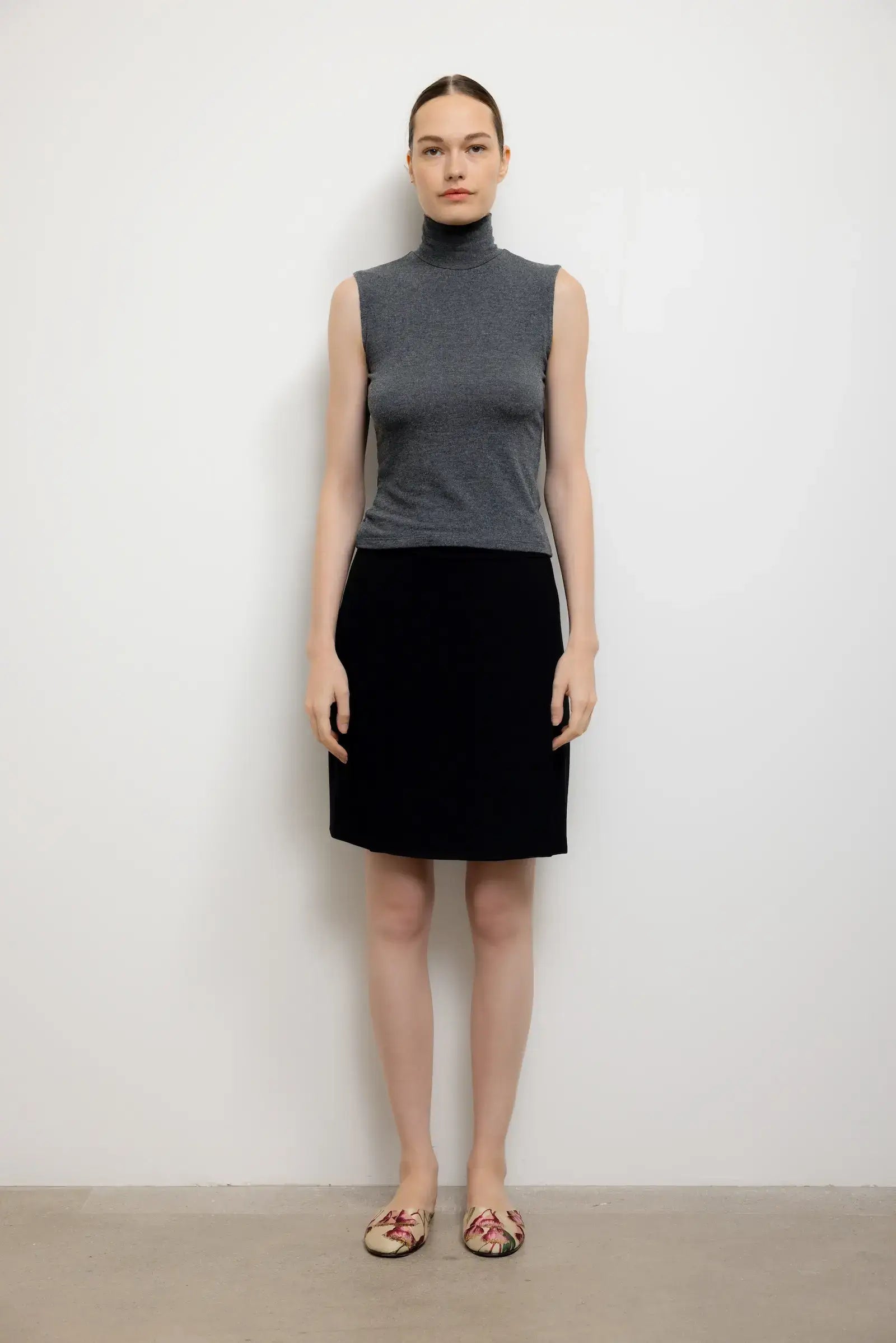 Lauren Sleeveless Turtleneck