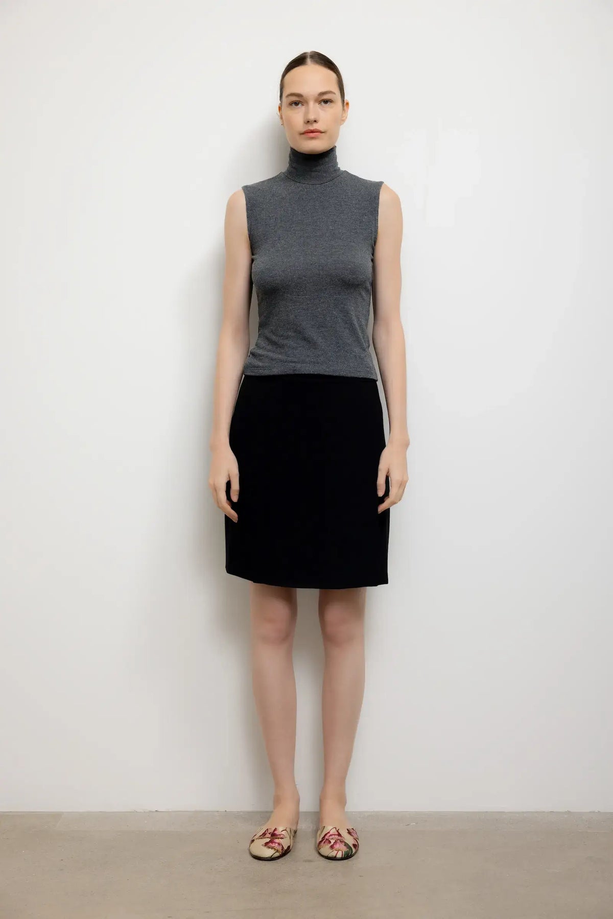 Lauren Sleeveless Turtleneck - Charcoal - Image 3