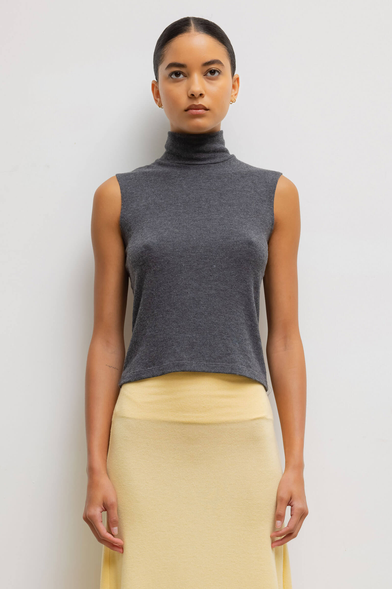 Pre-Order: Lauren Sleeveless Turtleneck