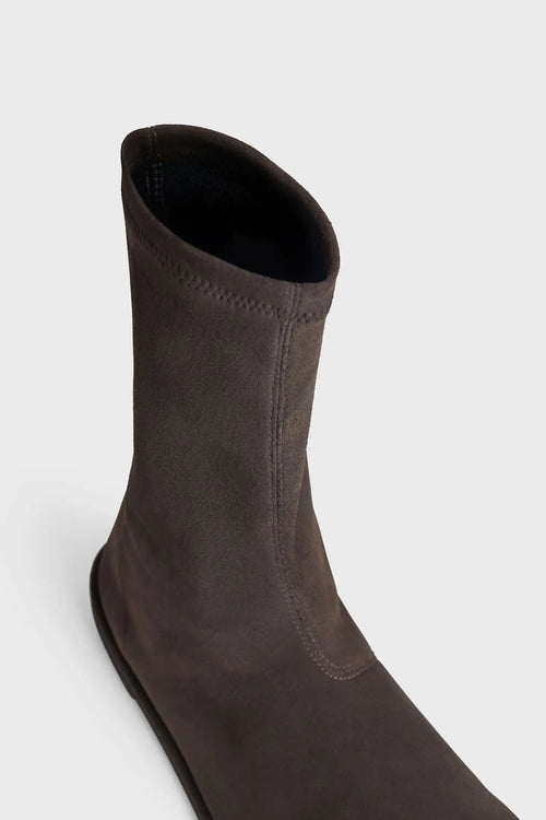 Louis Boot - Chocolate - Image 4