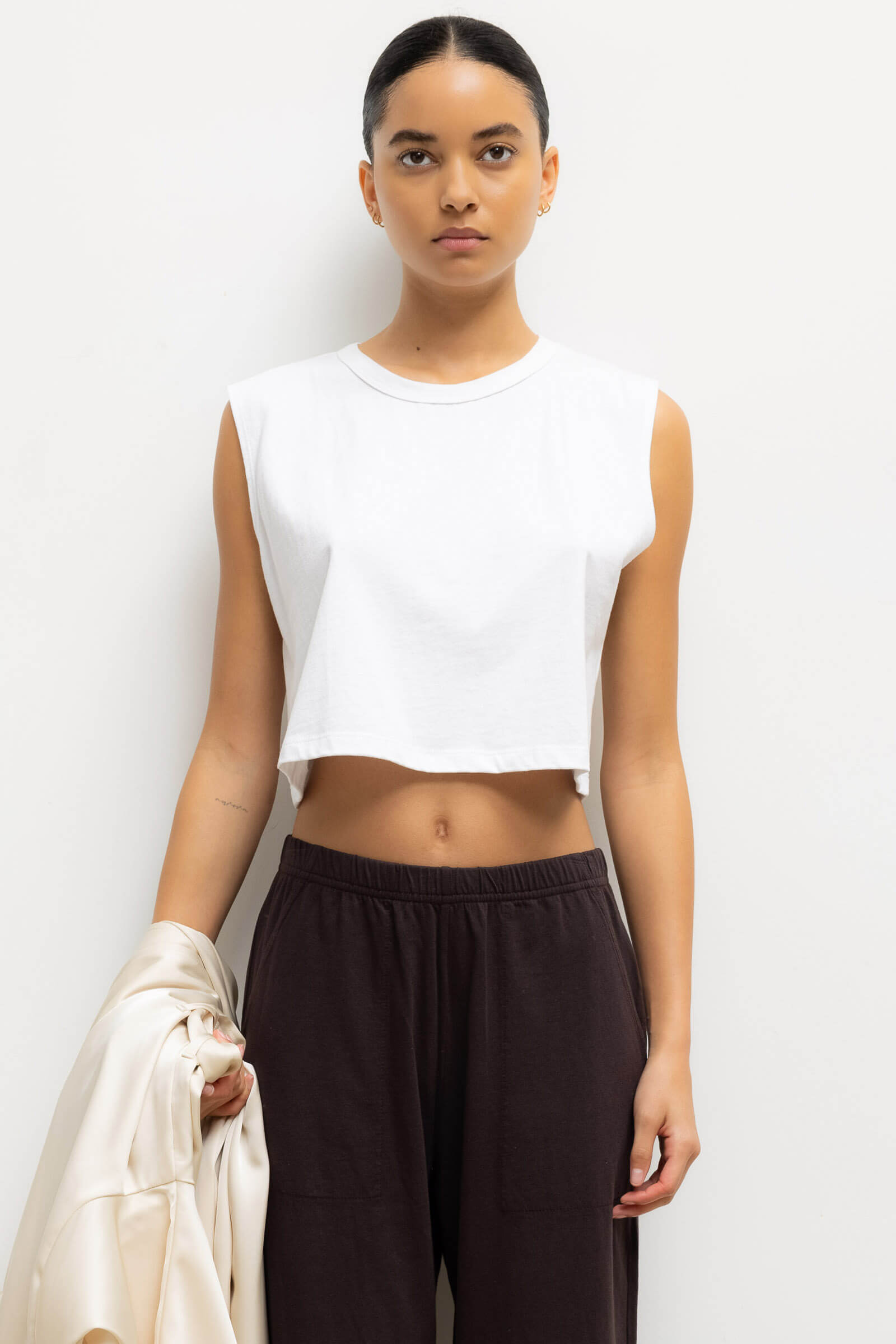 Crop Sleeveless Margo