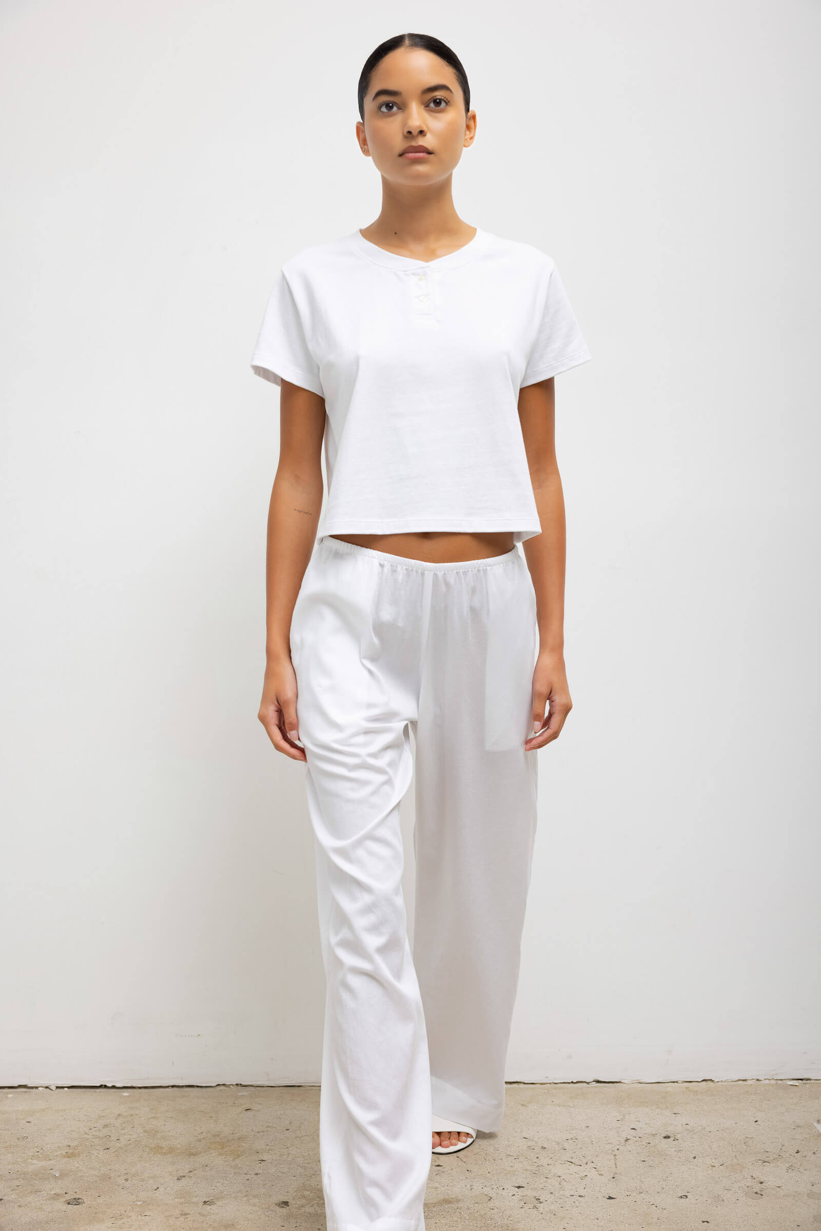 #color_white