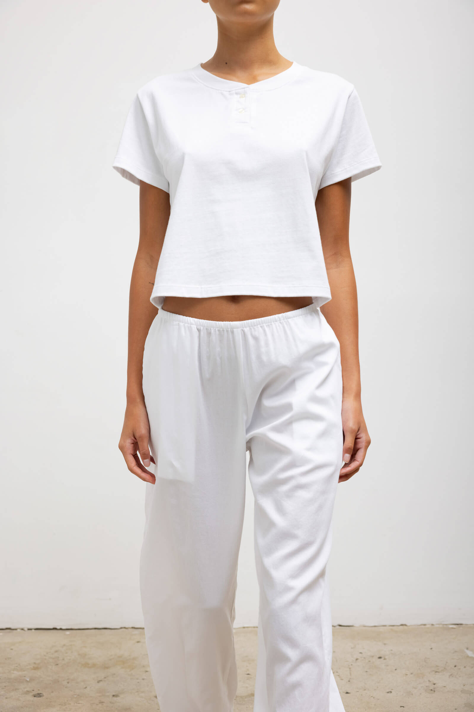 #color_white