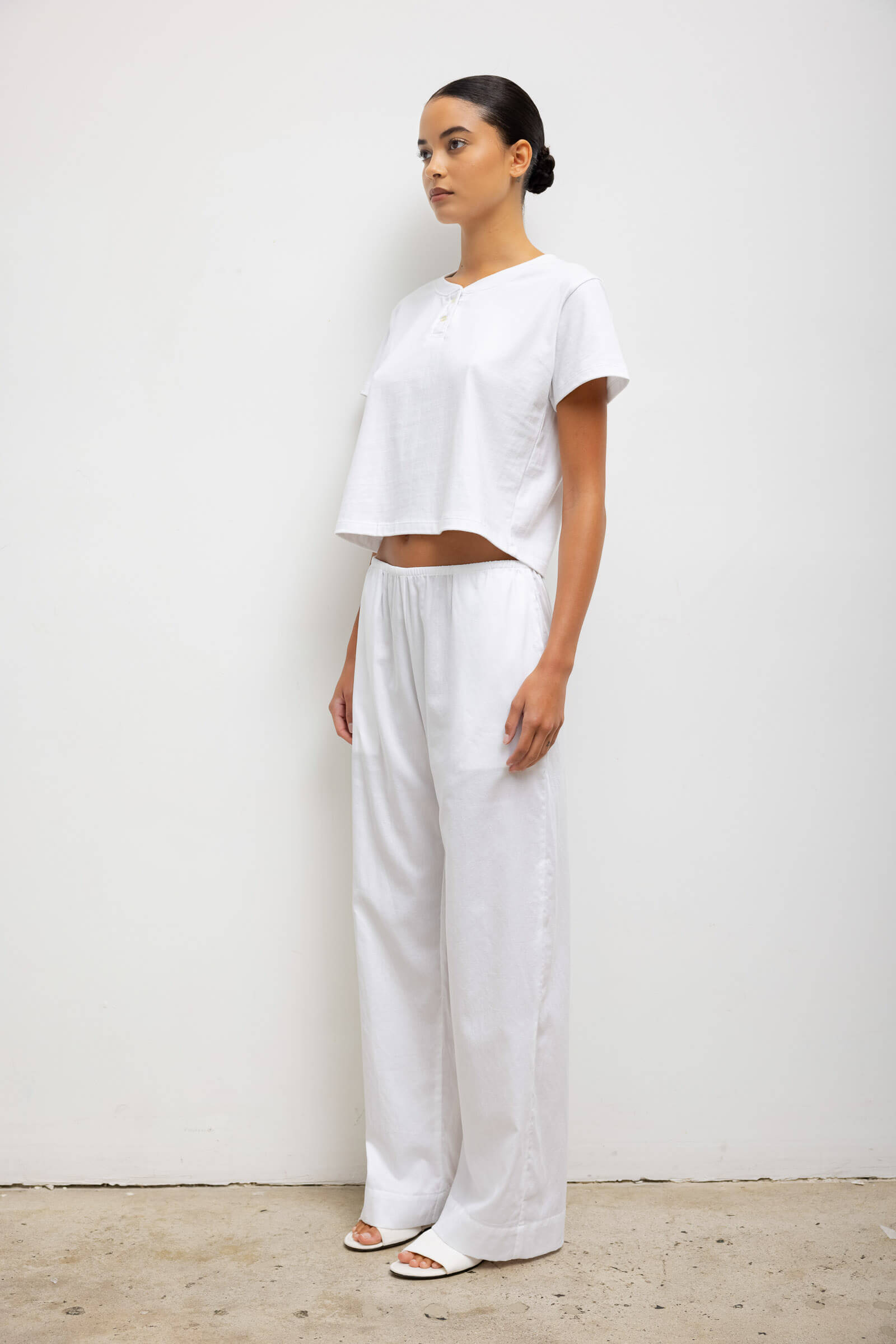 #color_white