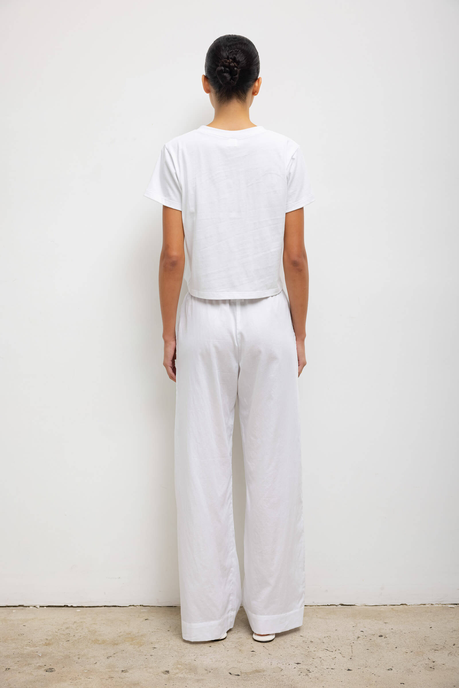 #color_white