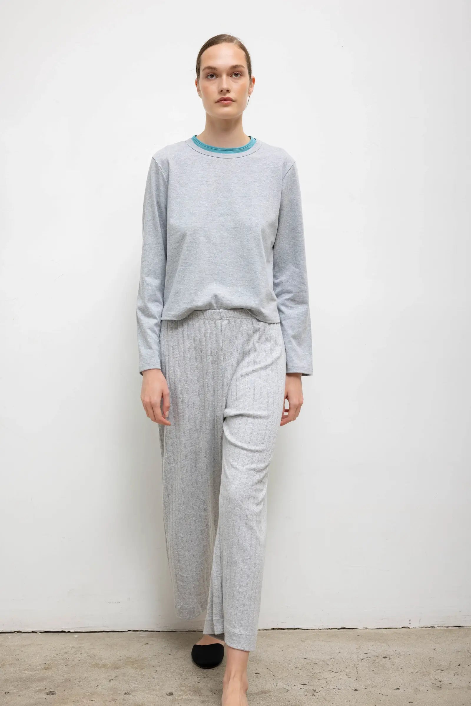 #color_heather-grey