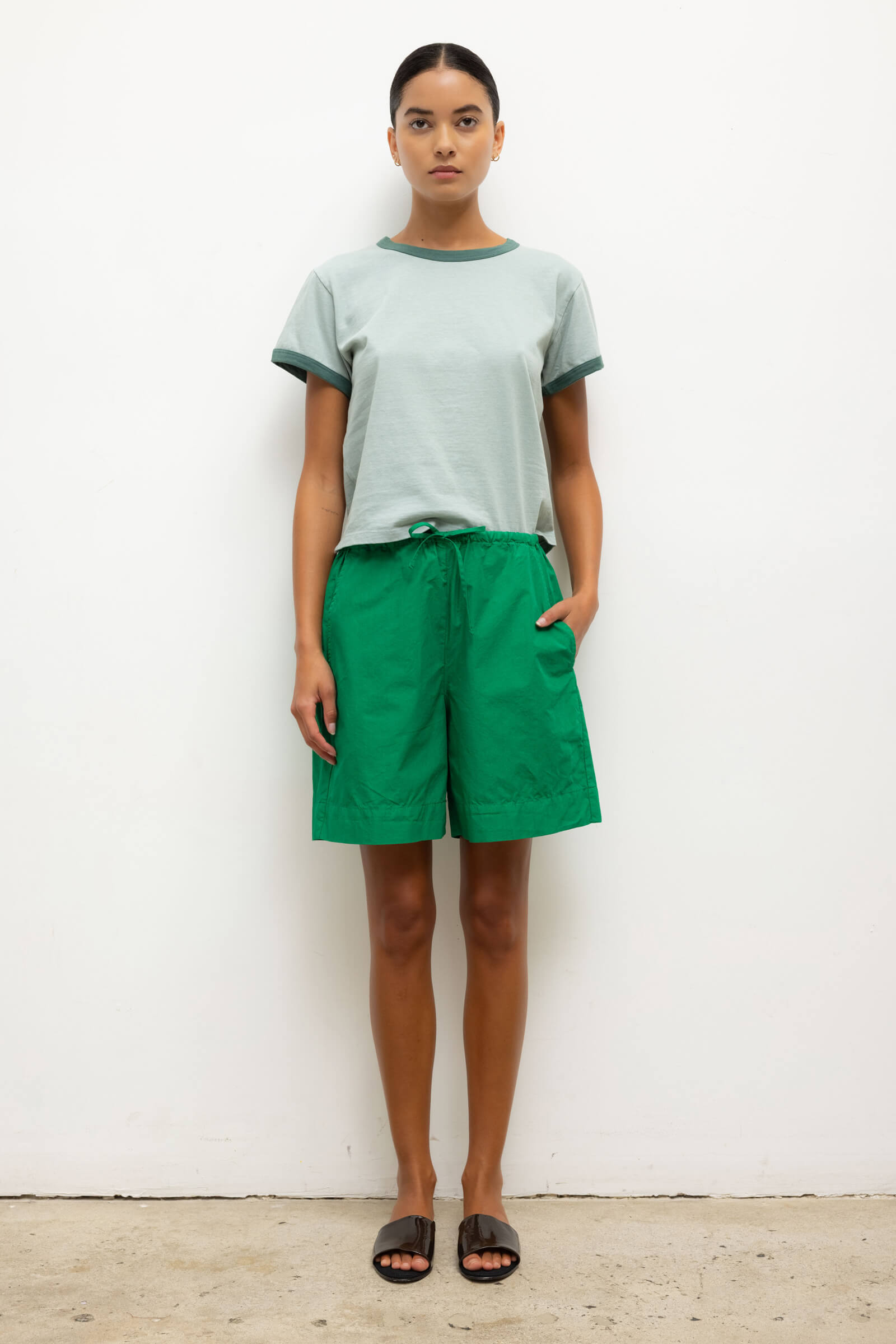 #color_eucalyptus-basil