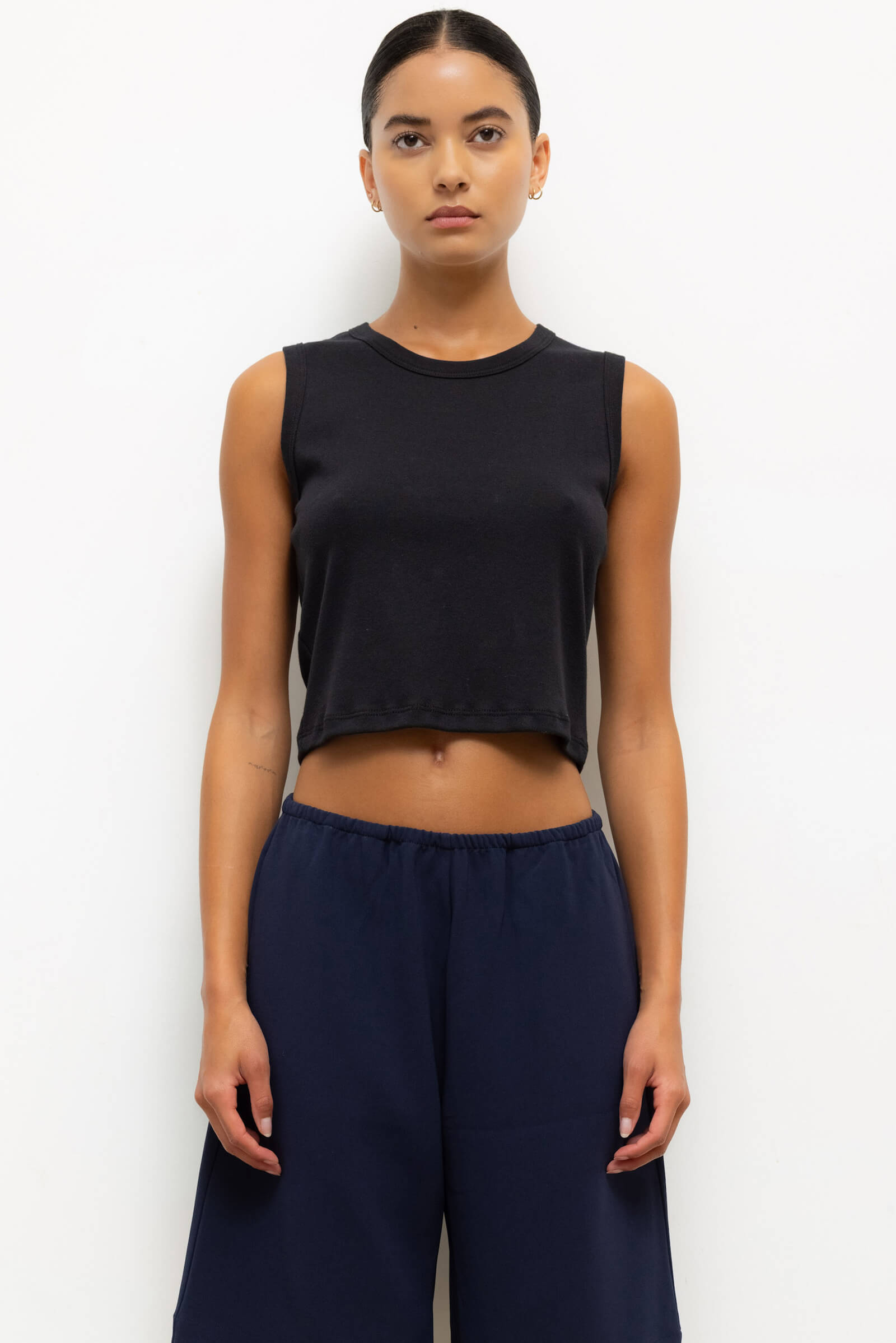 Nando Sleeveless Crew