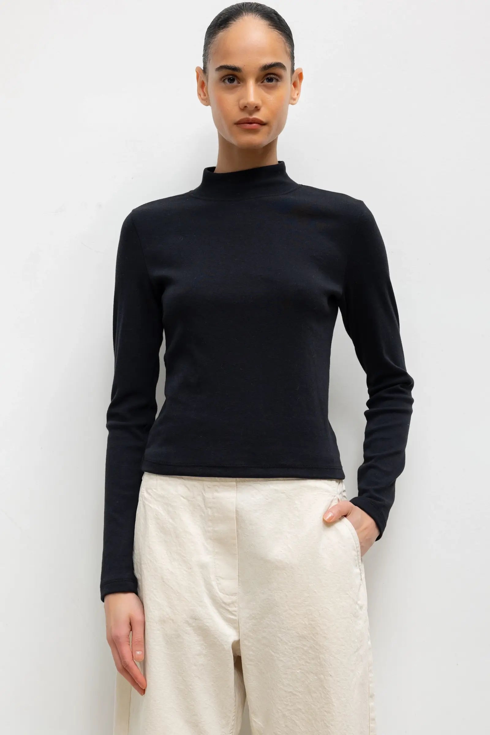 Nando Long Sleeve Mockneck