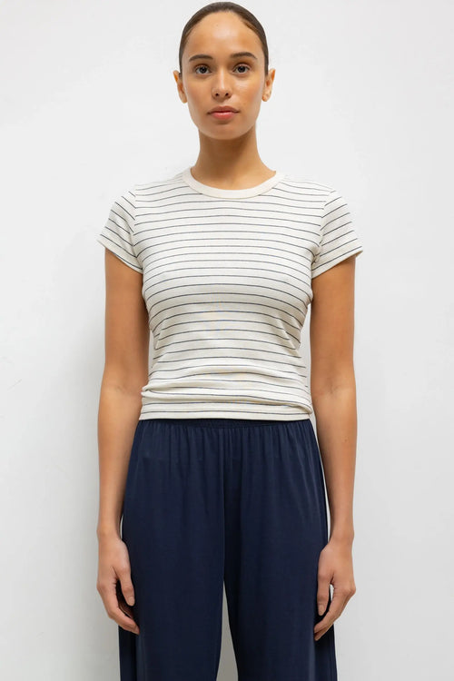 #color_natural_navy