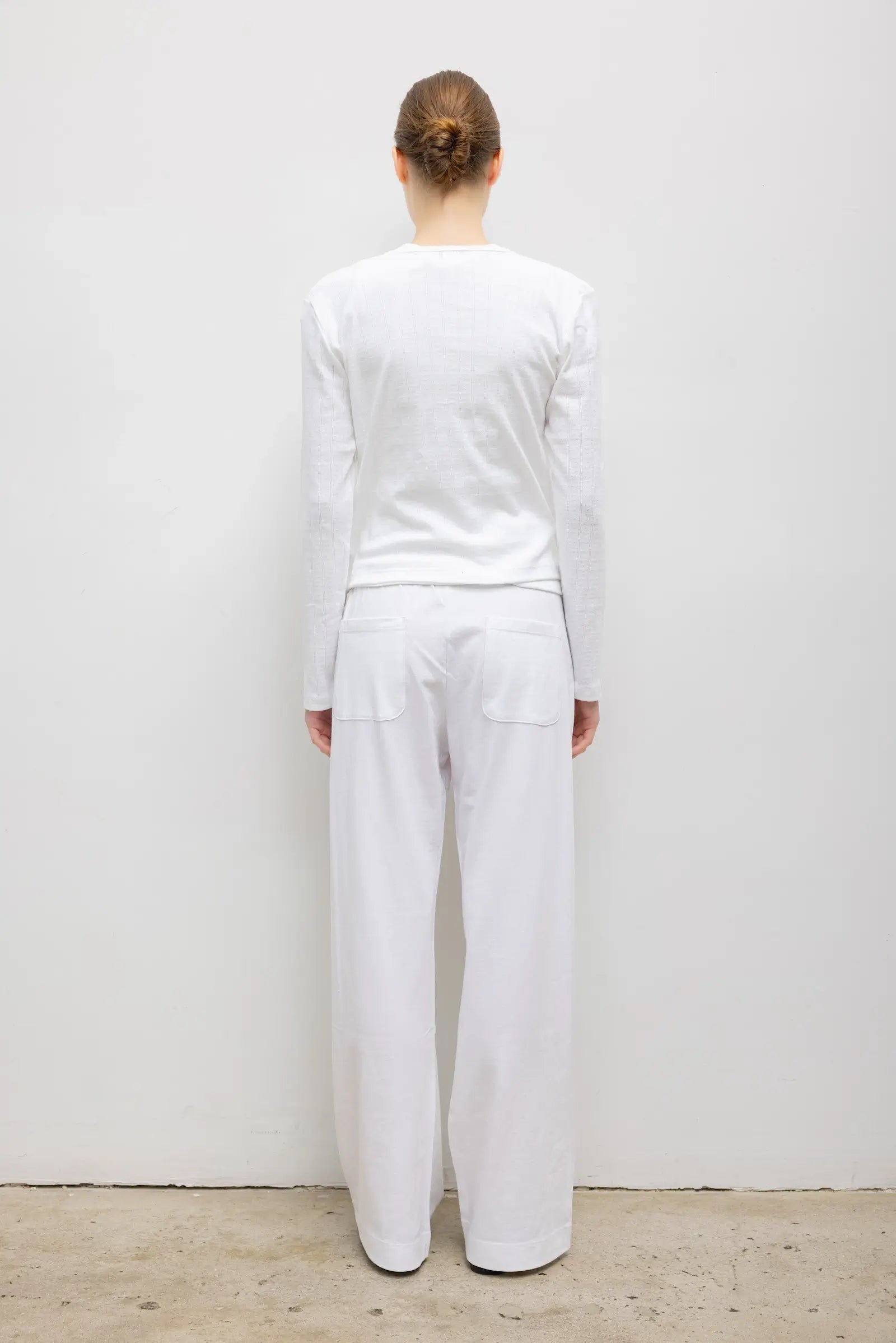 #color_white