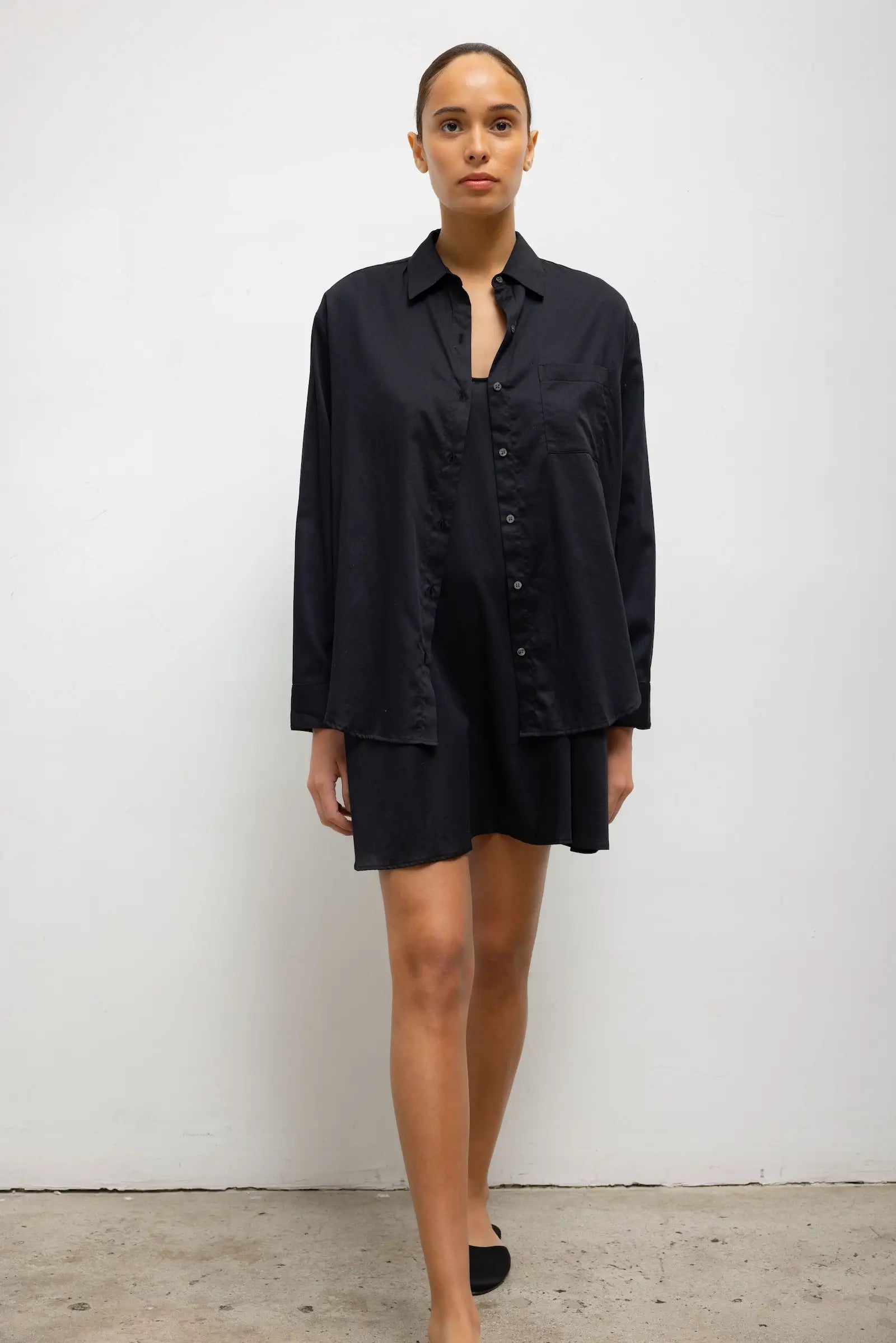 Yoko Classic Button Down