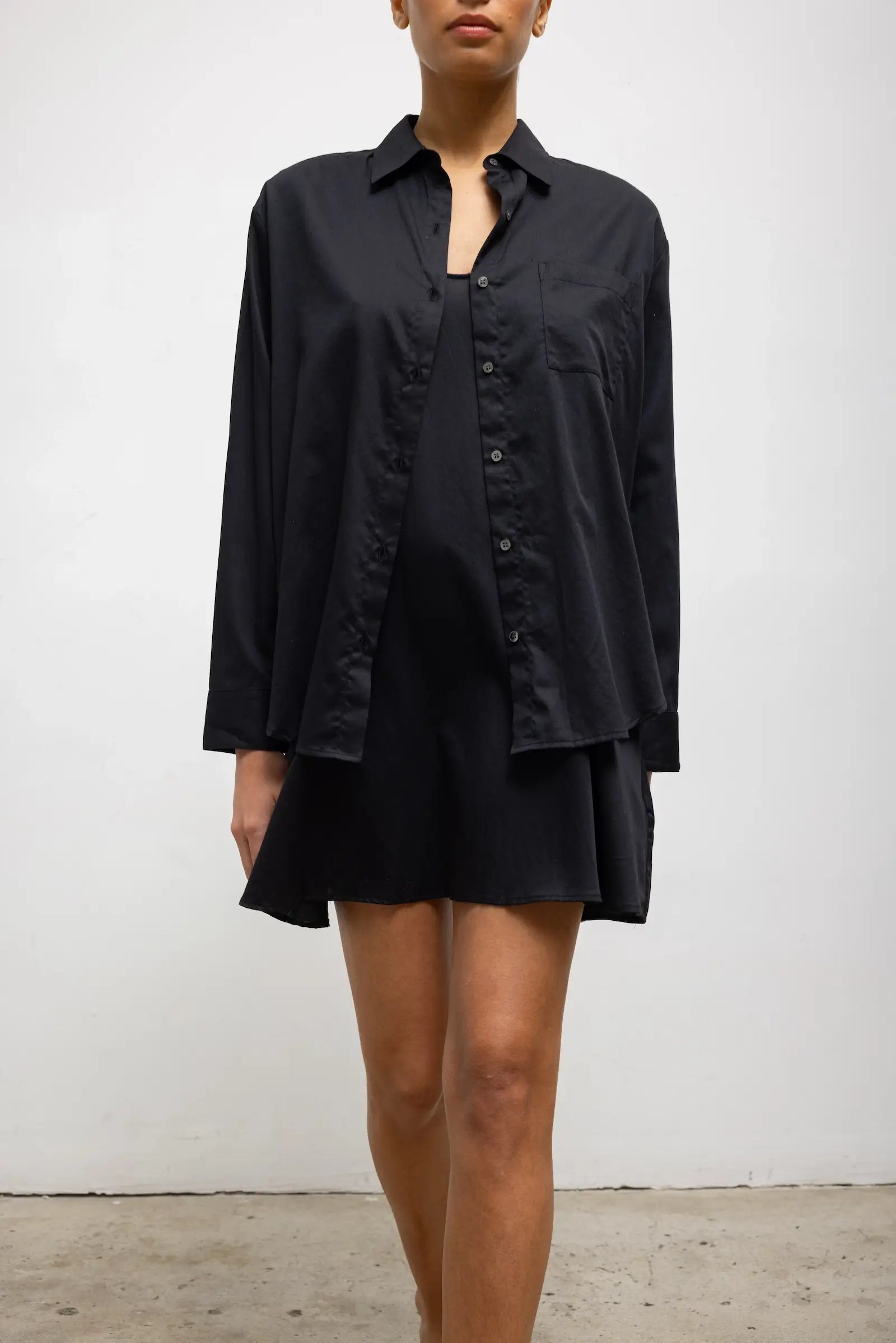 Yoko Classic Button Down