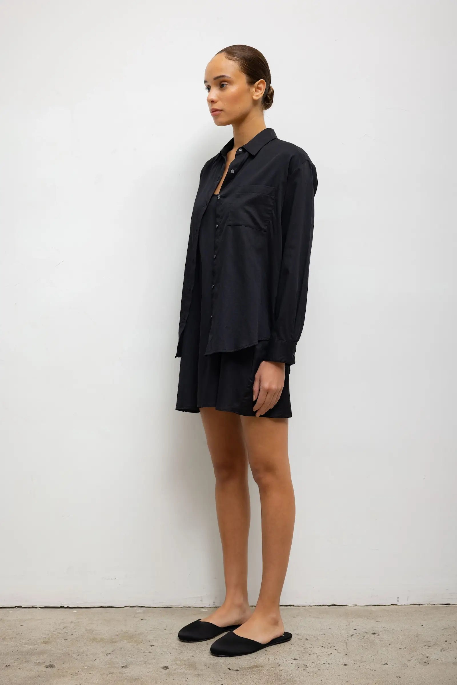 Yoko Classic Button Down