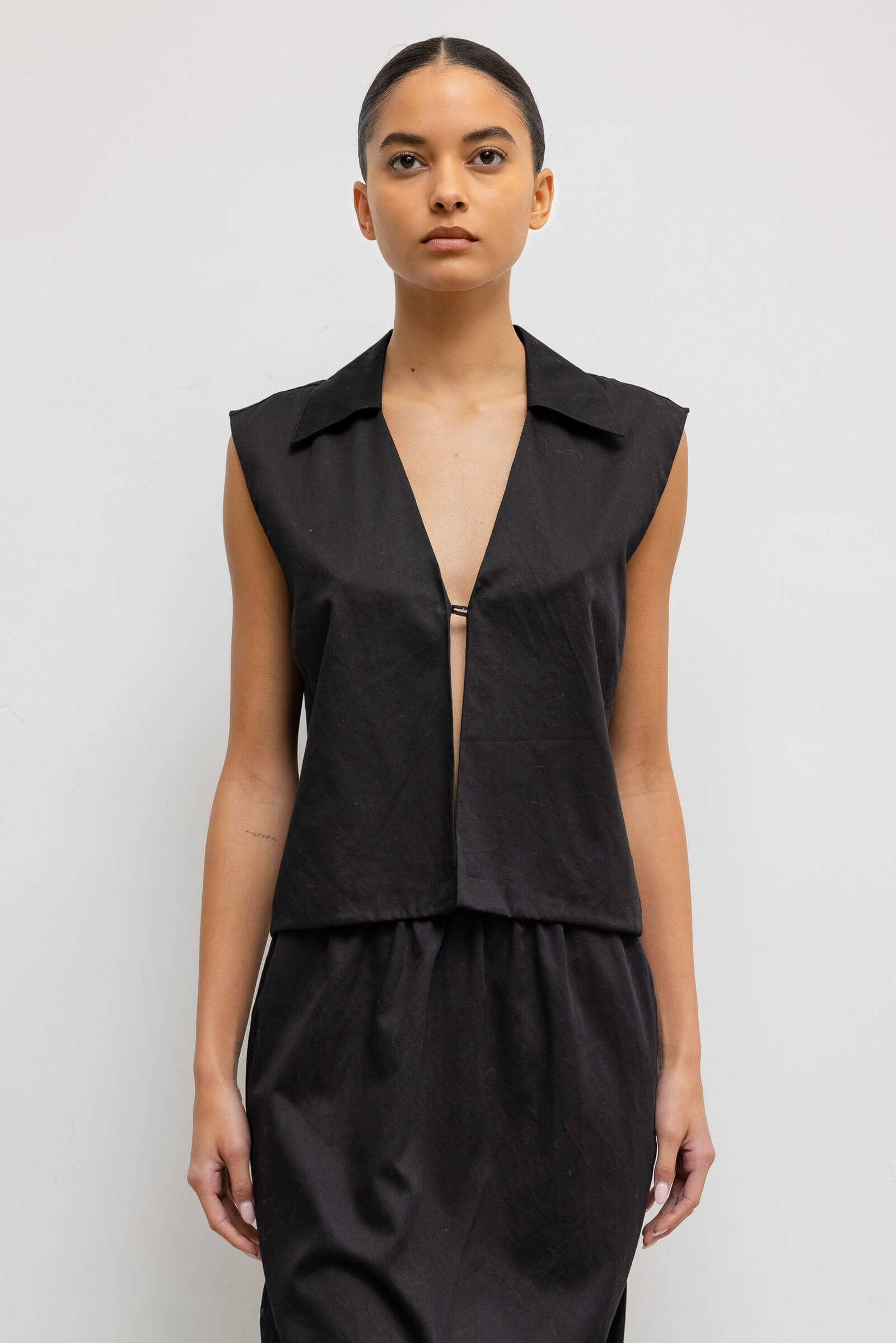 Yoko Collared Button Tank