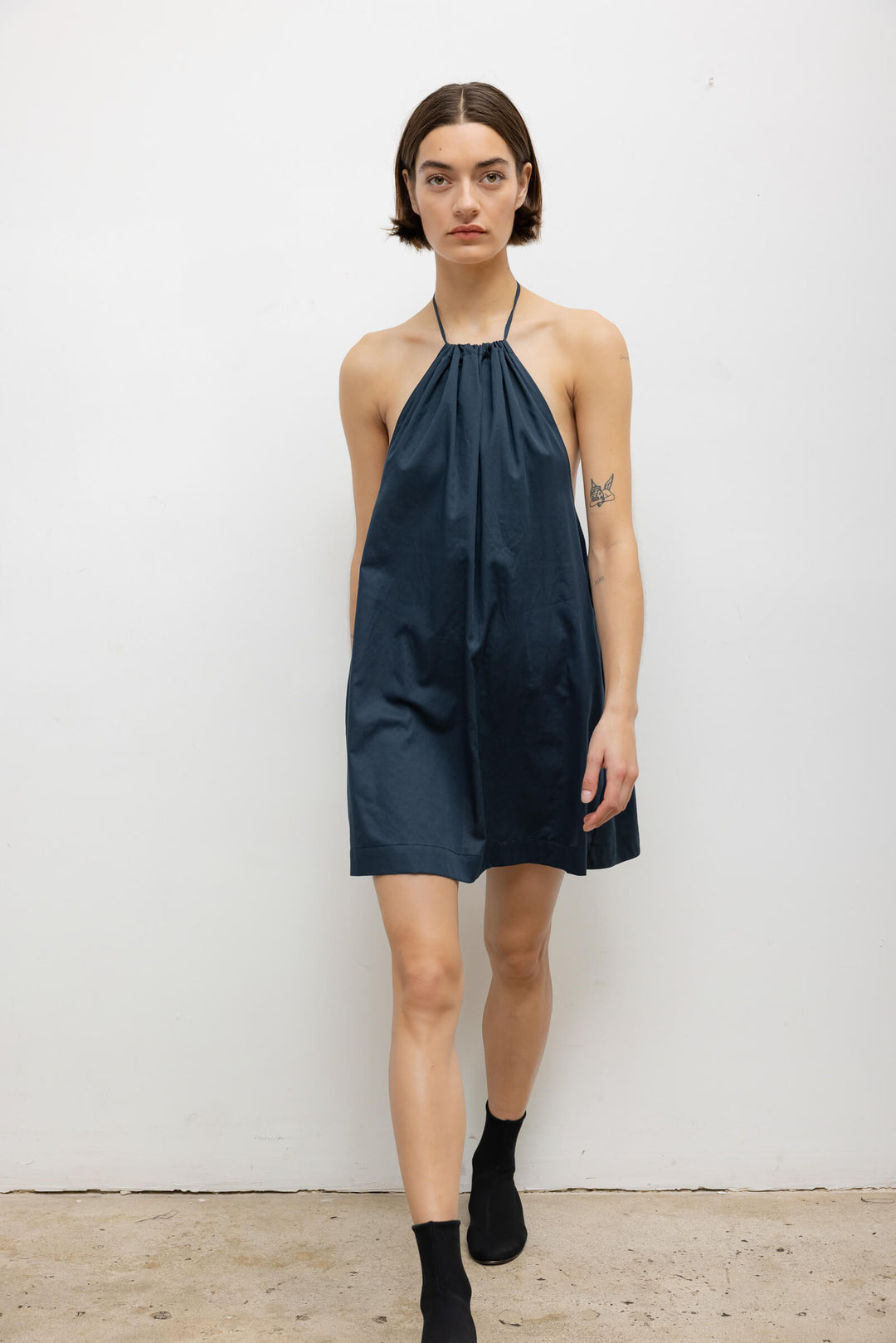 【完売品・新品タグ付き】Montauk Waist Gather Dress Montauk Waist Gather Dress – THE TOÉ
