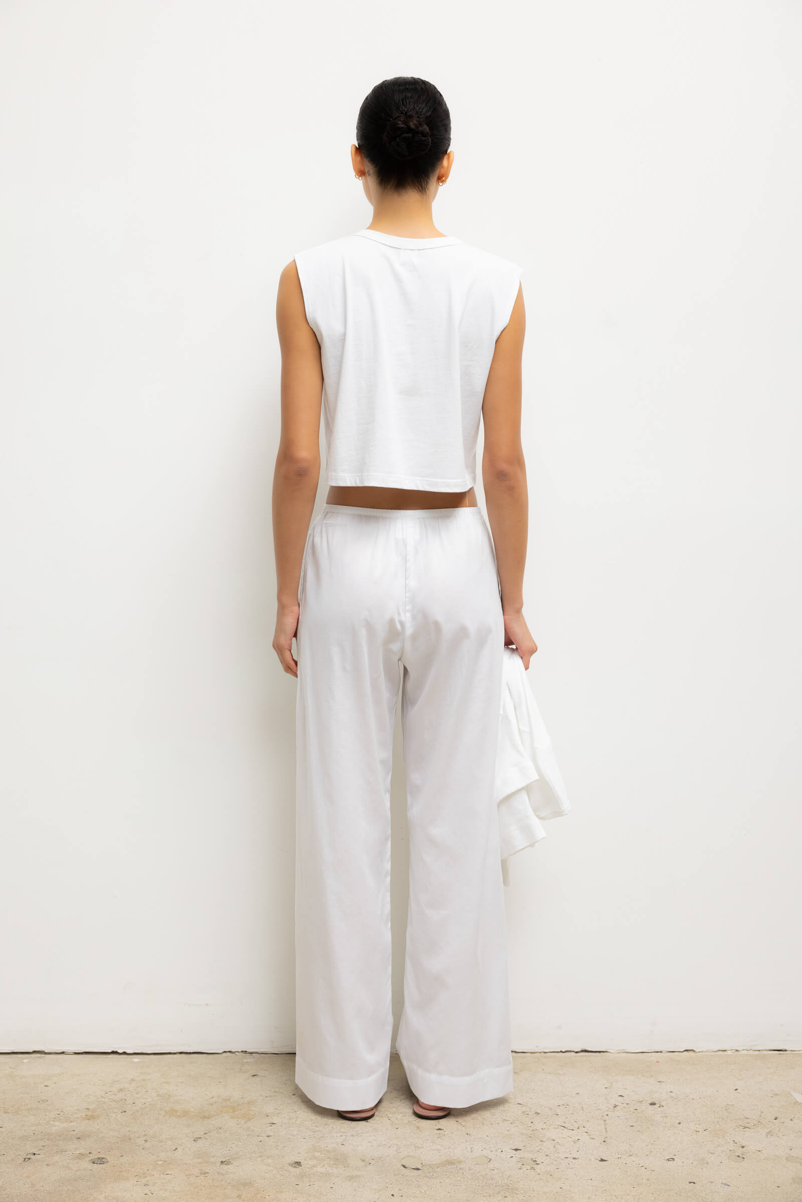#color_white